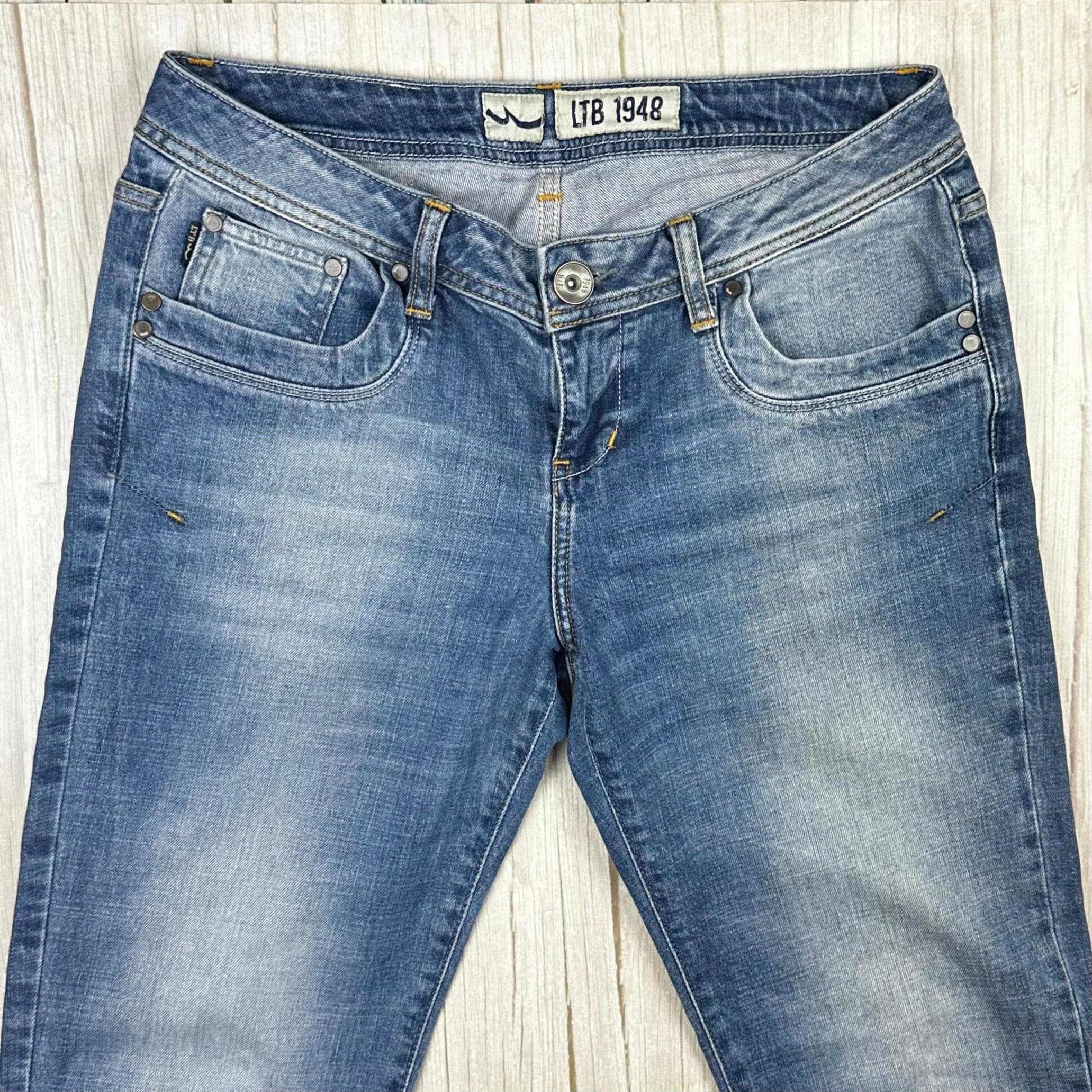 LTB Ladies Y2K Low Rise Bootcut Jeans -Size 30 — photo 2 of 6