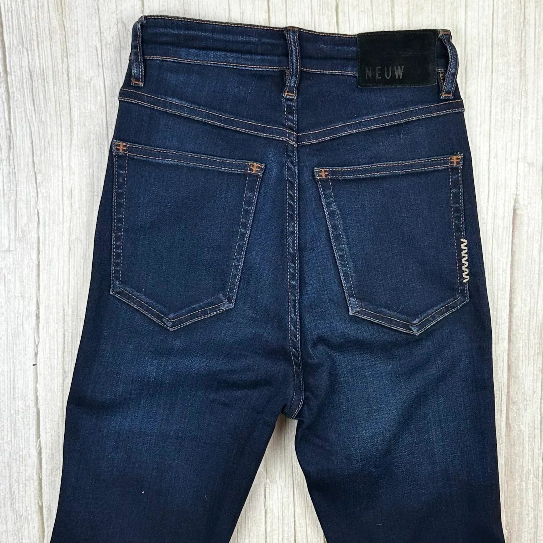 NEUW 'Marilyn' High Skinny Stretch Jeans - Size 25 or 7AU — photo 4 of 7