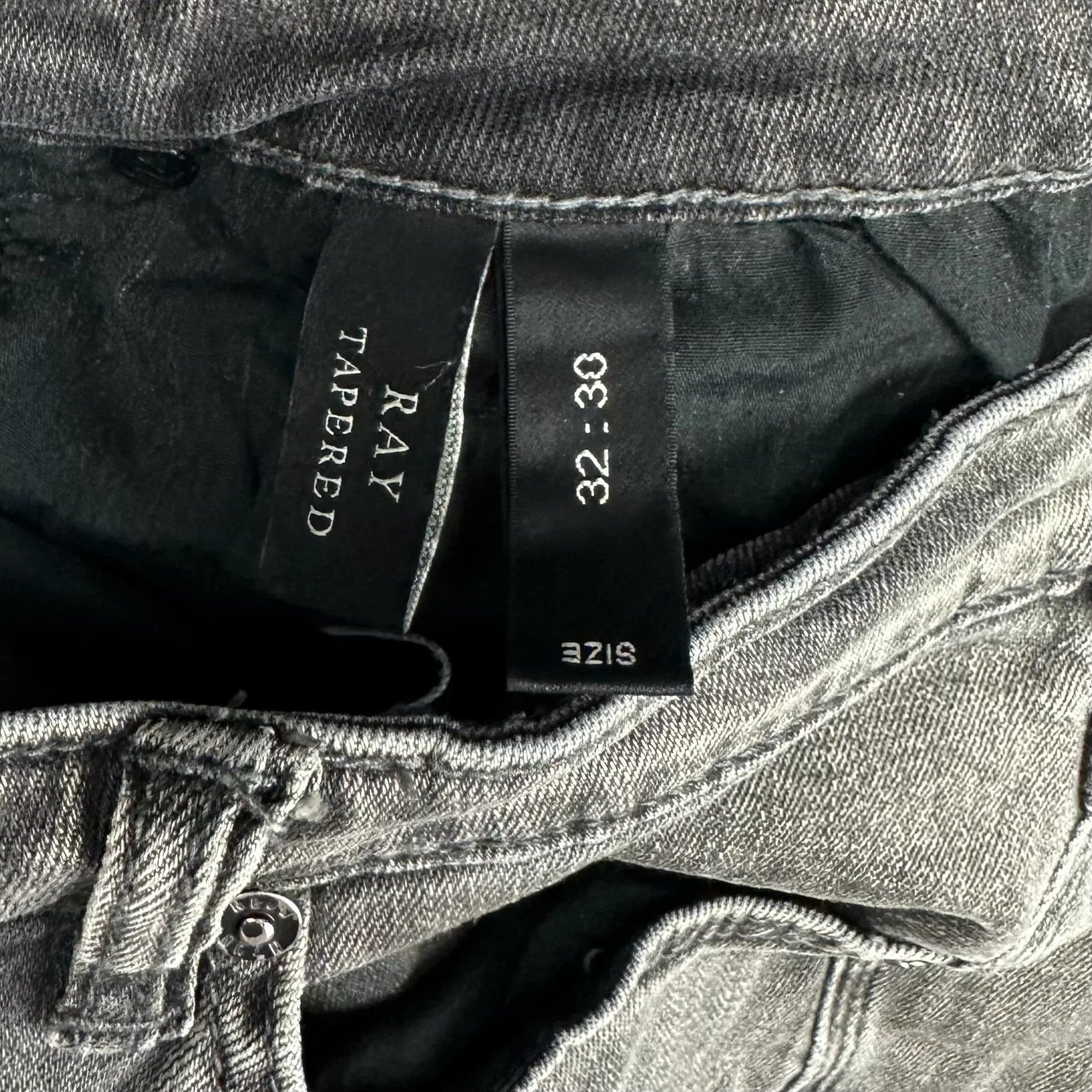 NEUW Mens 'Ray Tapered' Aged Black Denim Jeans - Size 32/30 — photo 5 of 8