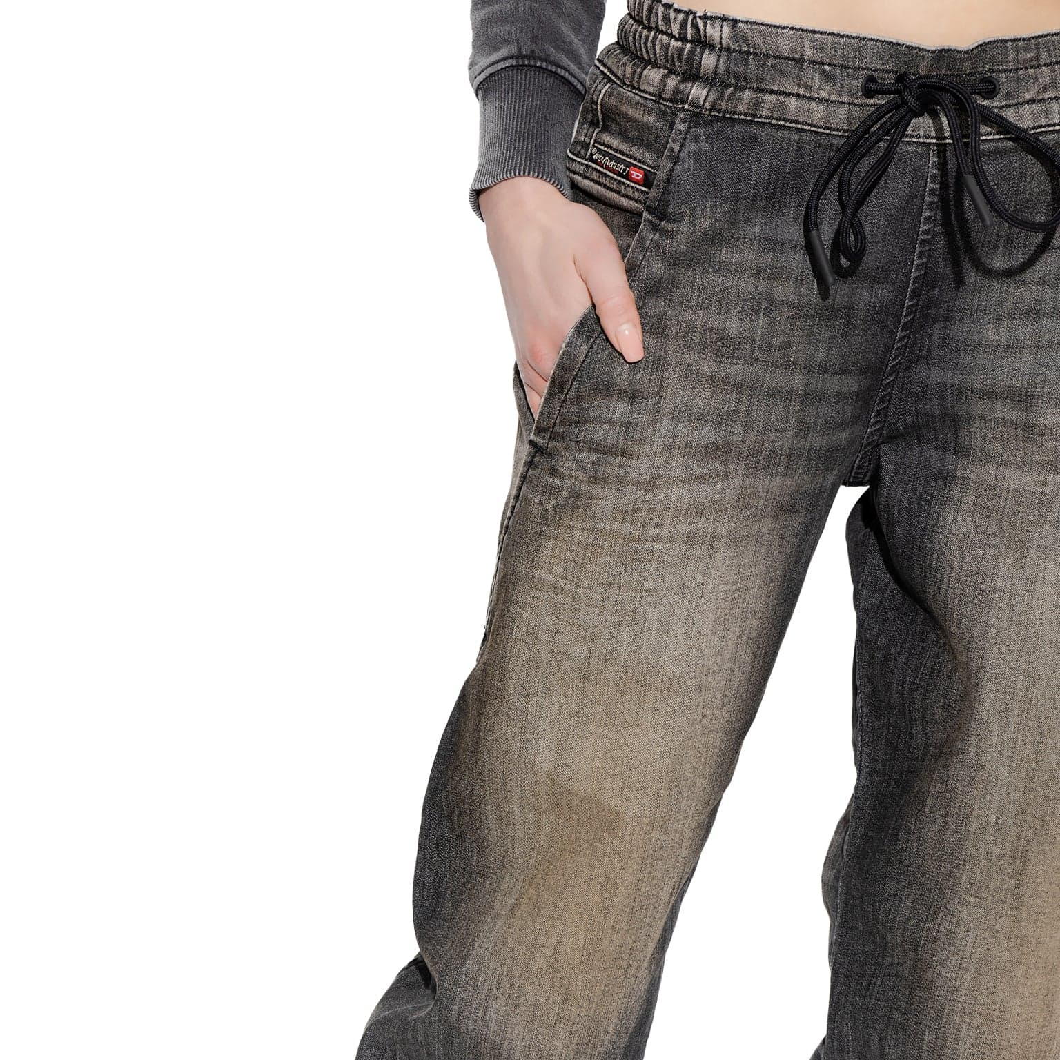 NWT - Diesel 'Krailey' Jogg Jeans Size - Size 23"XXS — photo 2 of 4