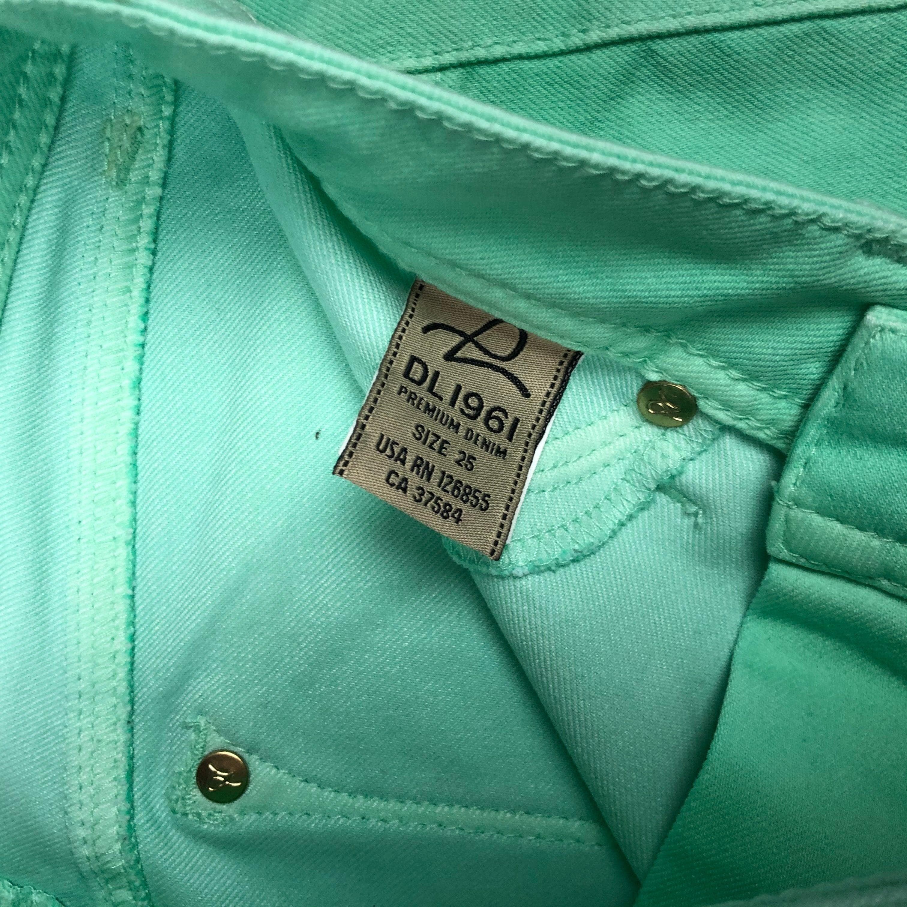 DL1961 'Emma' Stretch Lime Green Skinny Jeans -Size 25" / 7AU — photo 3 of 5