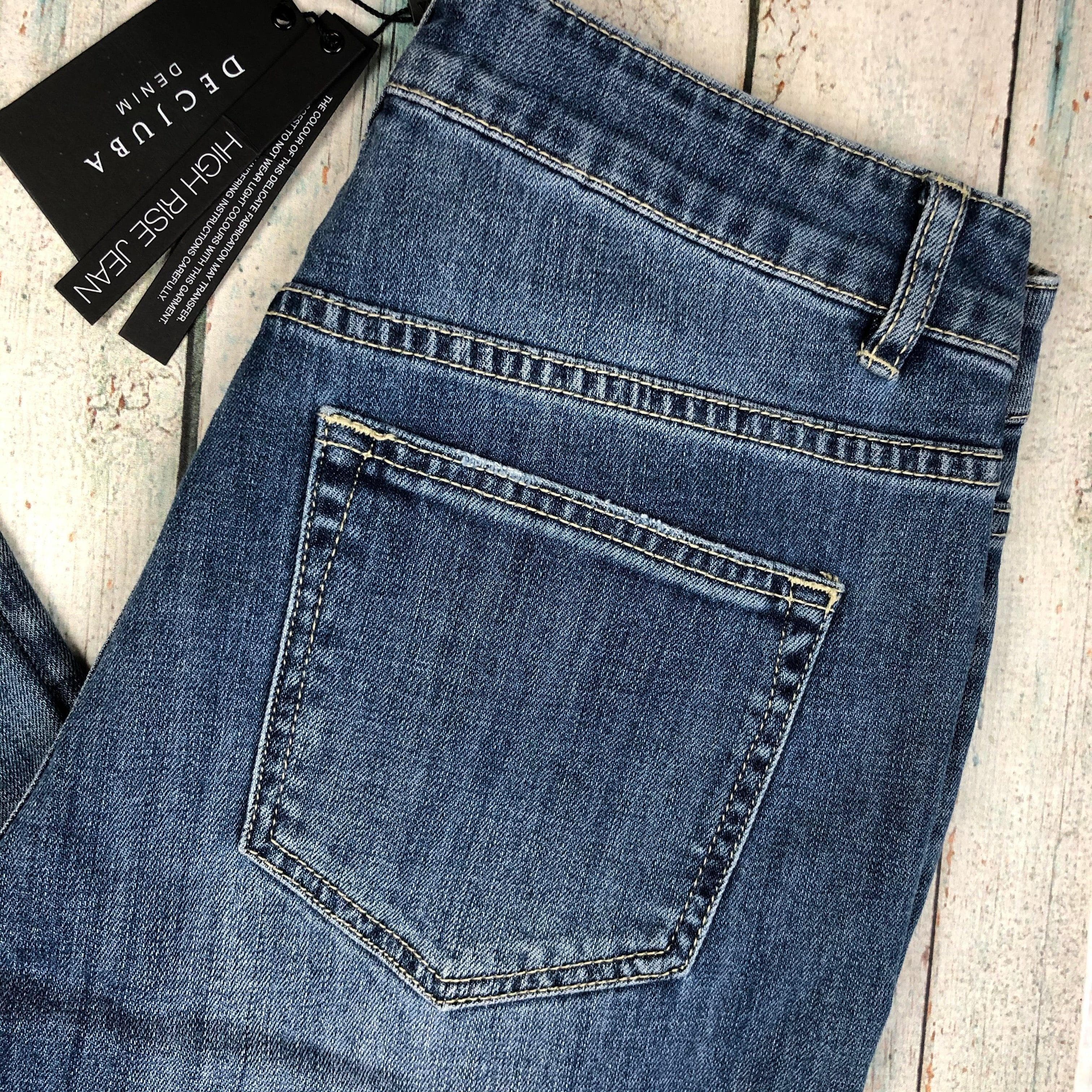 NWT - Decjuba High Rise Cropped Straight Jeans Size- 28 — photo 2 of 6