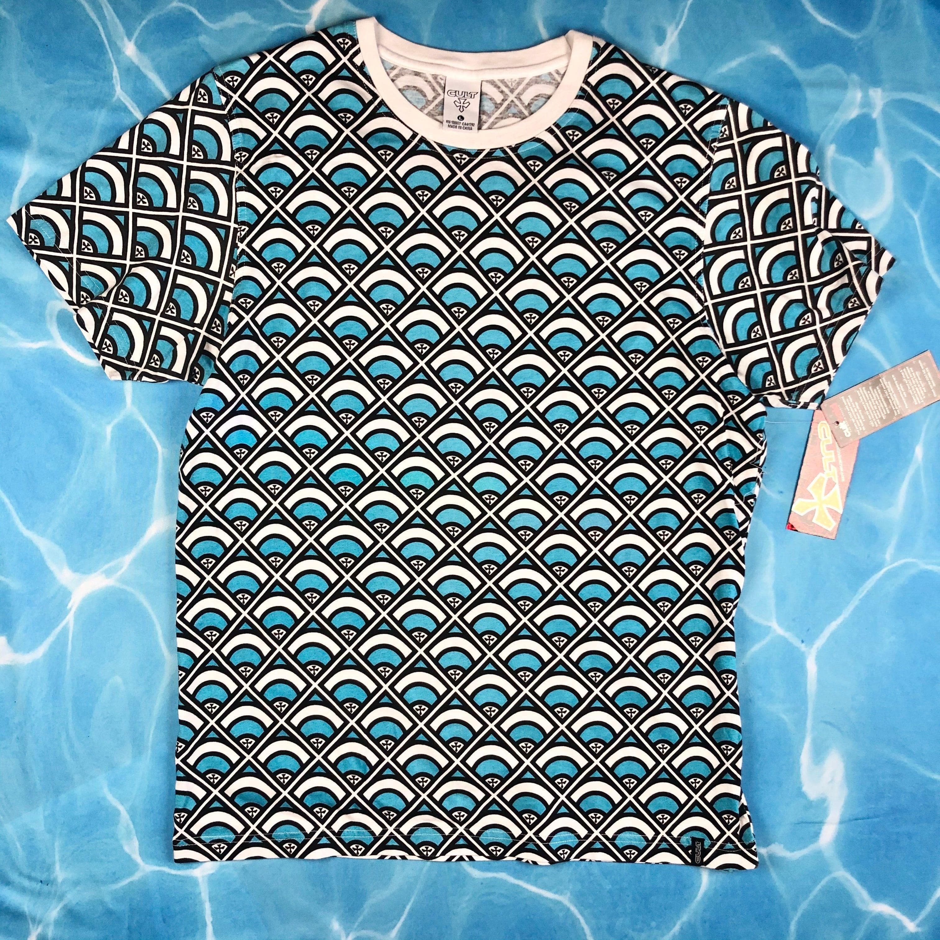 NEW - Cult Industries Crew Neck Aqua/Navy Beehive T Shirt - Size L — photo 1 of 3