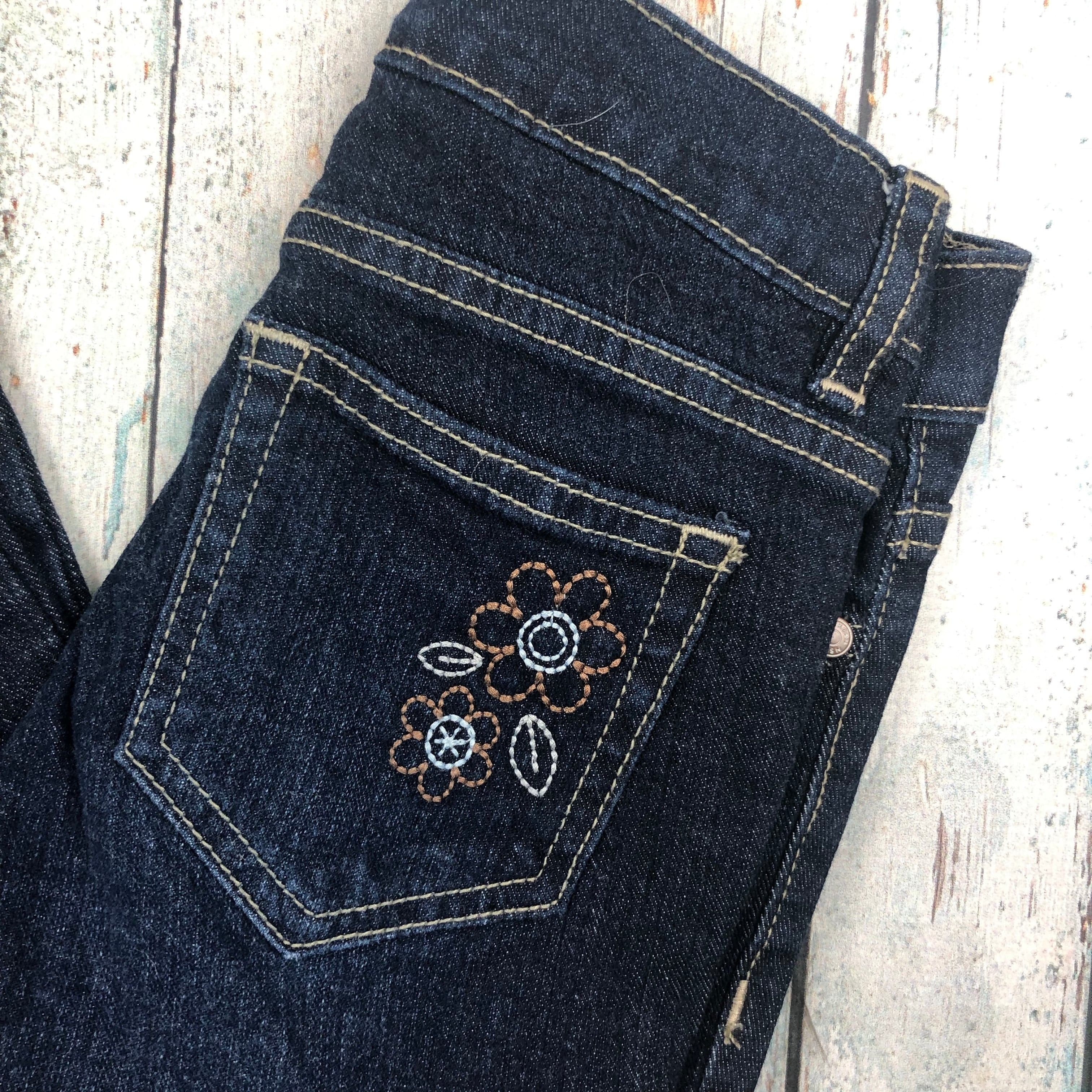 Girls Osh Kosh B'gosh Stretch Bootflare Jeans - Size 6Y — photo 5 of 6