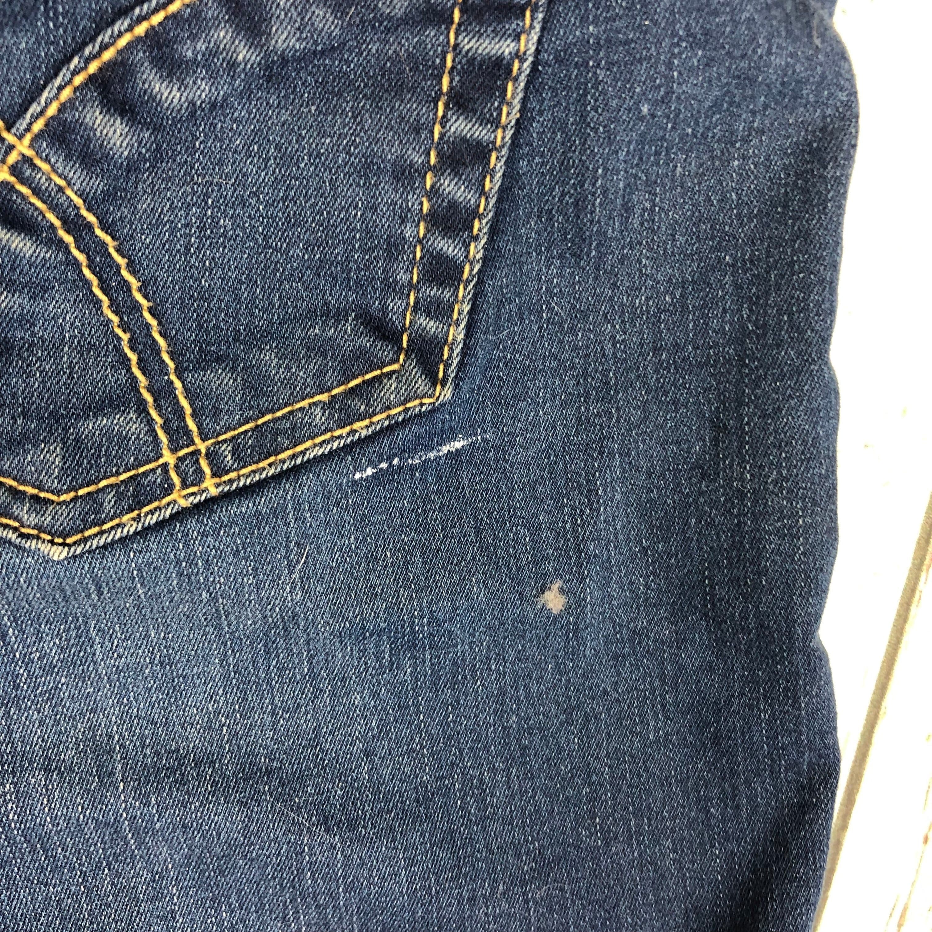 Lee Bumster Straight Upcycled Denim cut off Shorts - Size 9 — photo 5 of 8