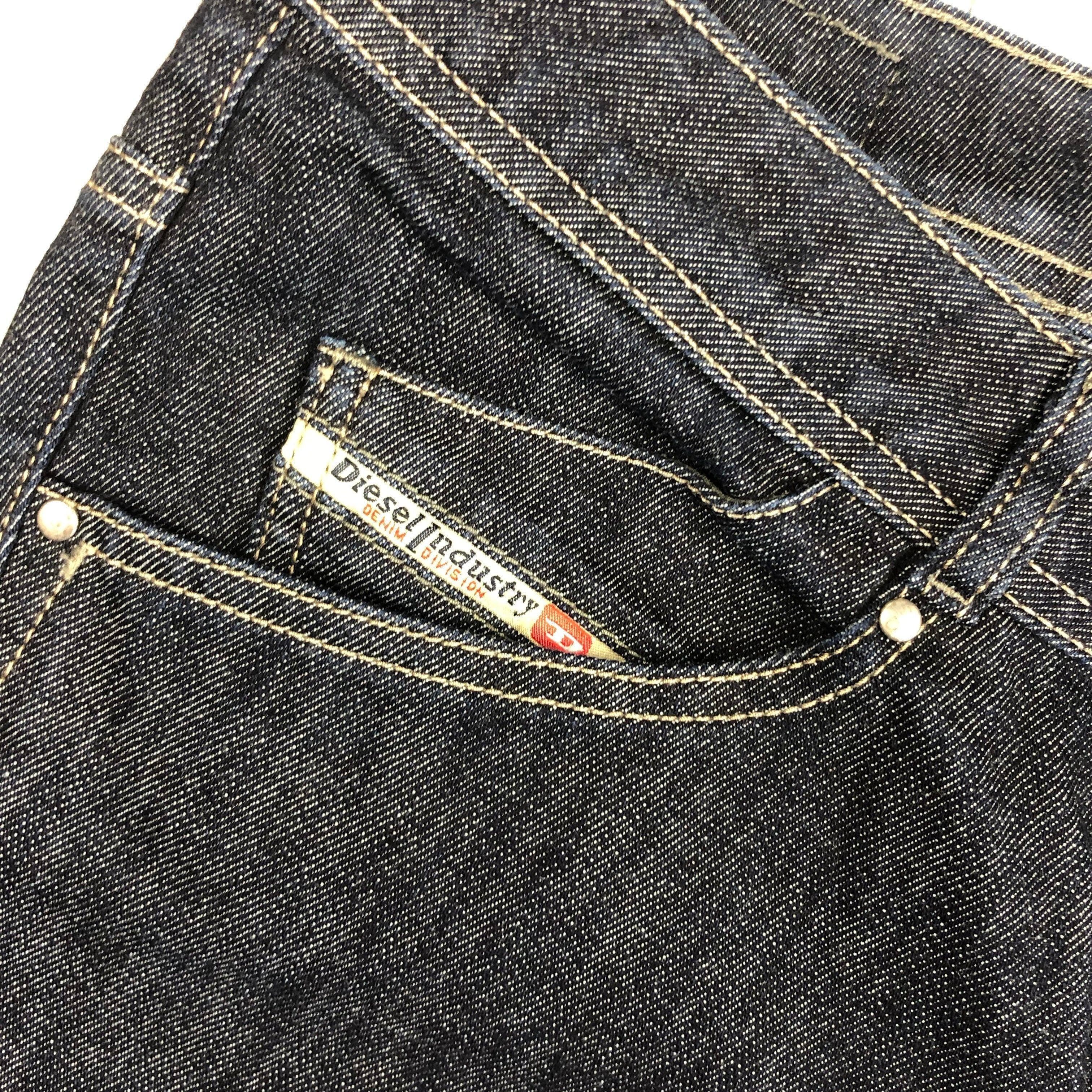 Diesel Ladies 'Clushy' Stretch Jeans -Size 30 — photo 5 of 7
