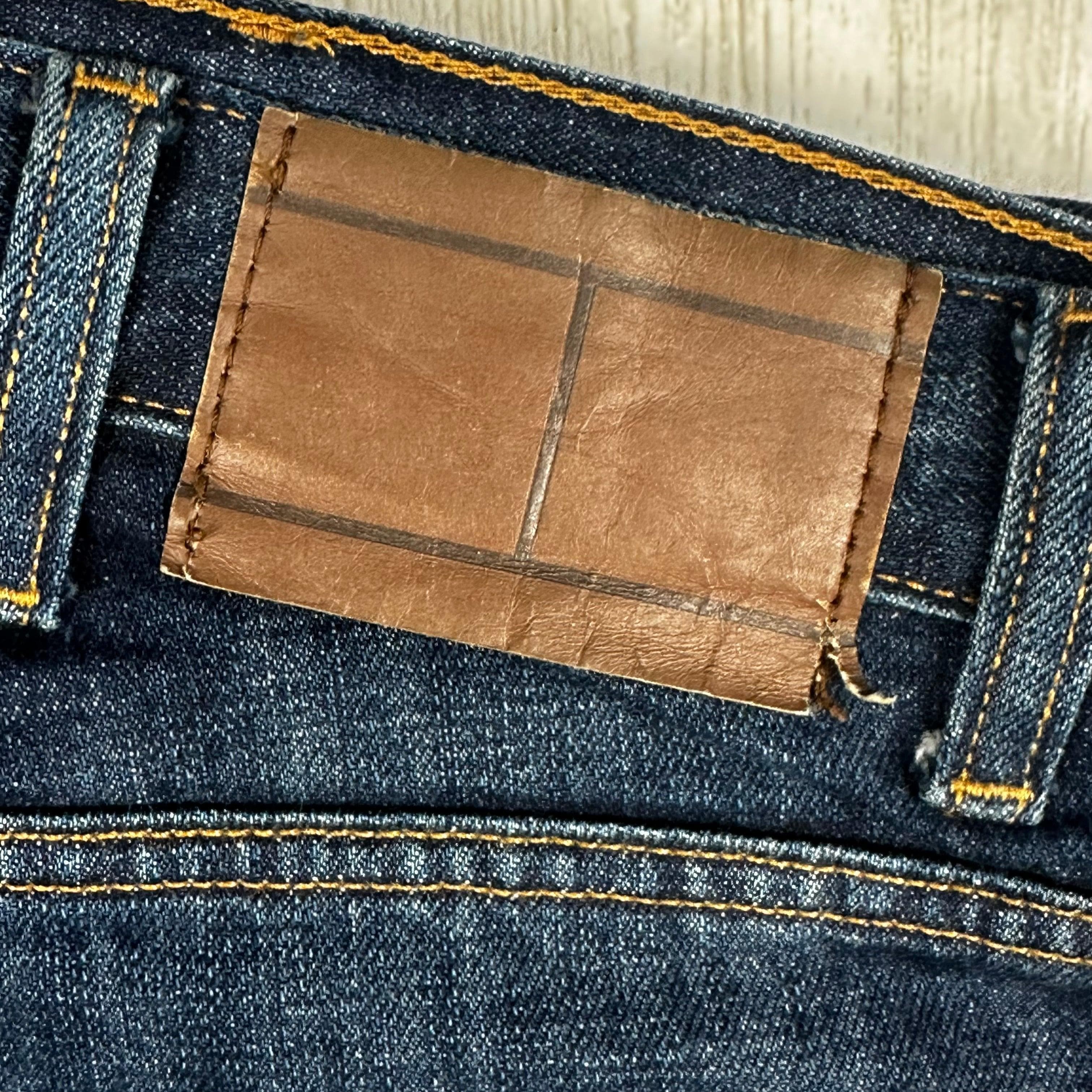 Tommy Hilfiger Mens 'Straight' Fit Classic Jeans -Size 38 — photo 3 of 7