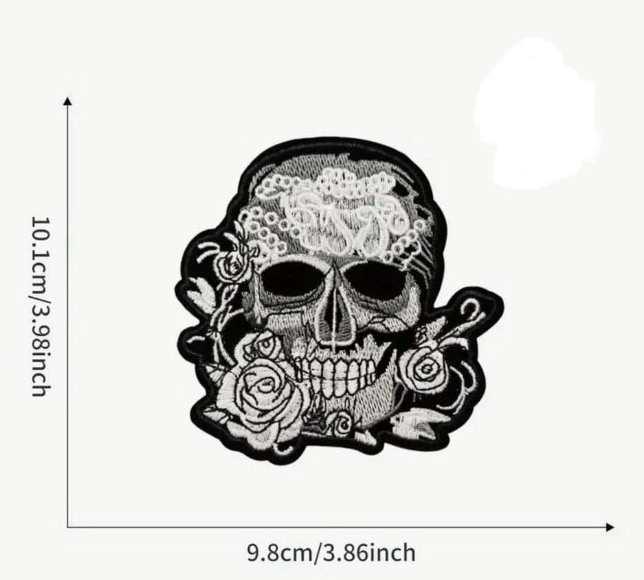 Skull with Roses- Embroidered Patch — photo 3 of 4