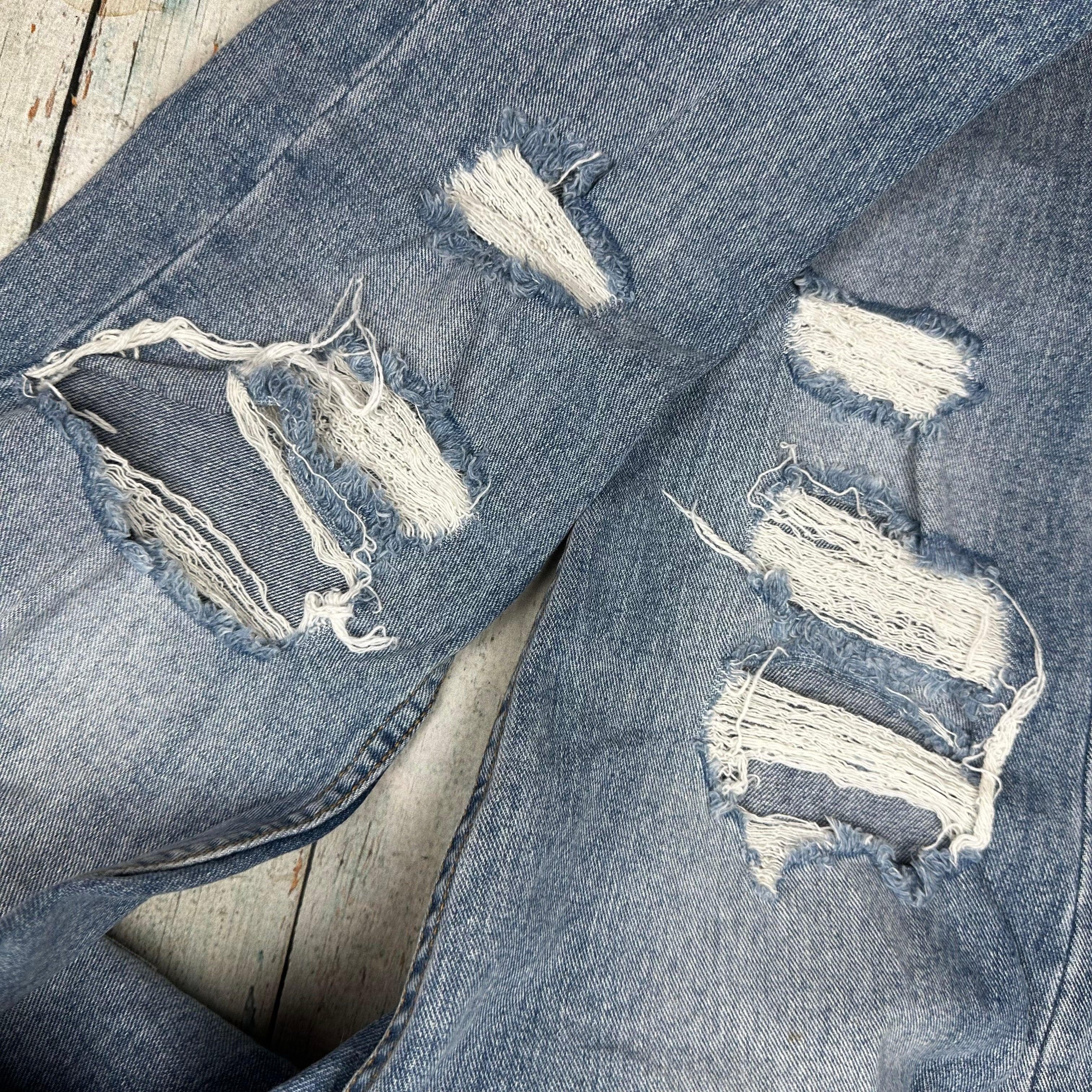 Rusty Distressed Boyfriend Cut Jeans- Size 29 — photo 5 of 7