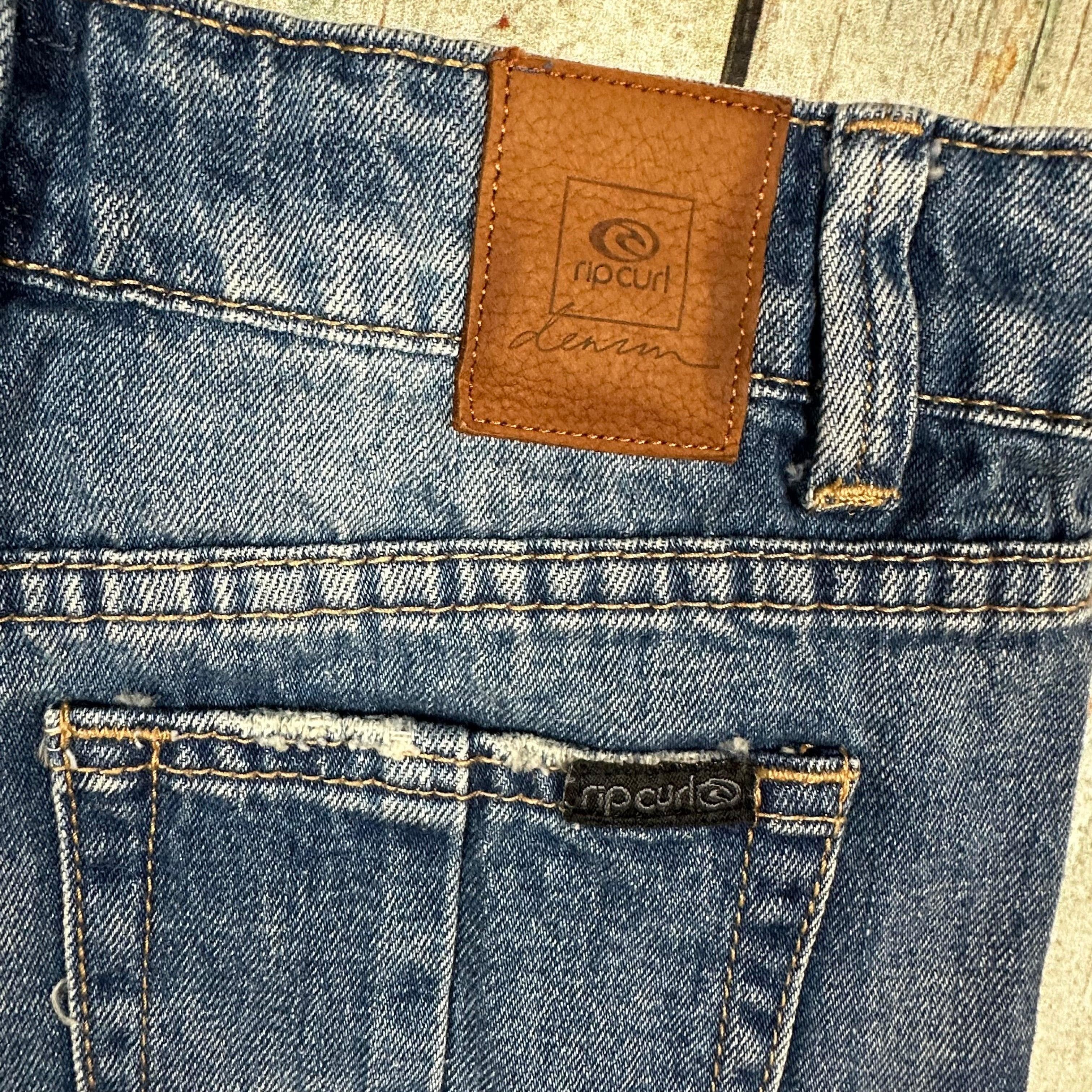 Rip Curl Girls Raw Hem Stretch Denim Shorts - Size 10Y — photo 4 of 5