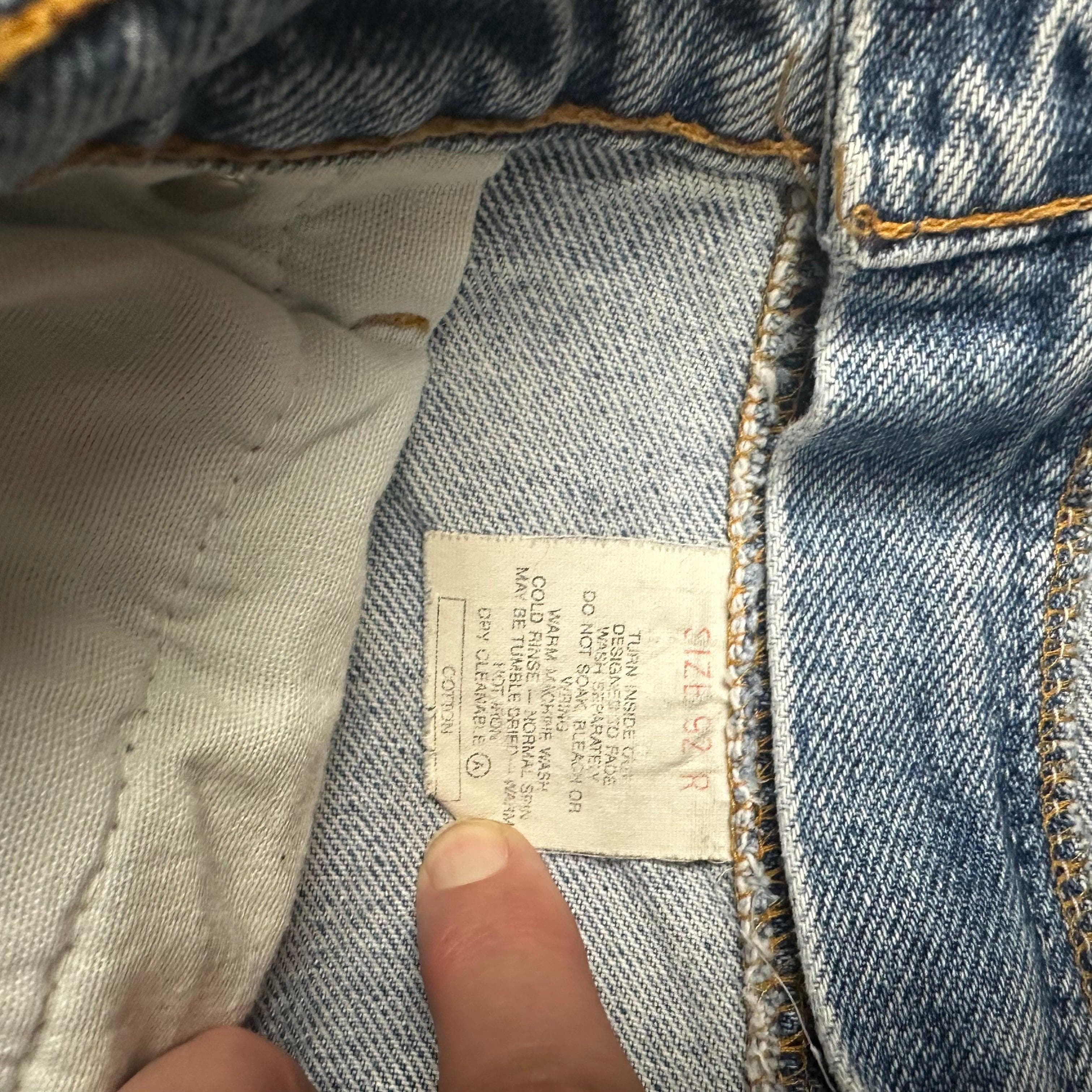 Levis 555 Vintage 90s Australian Made Denim Jeans - Size 36 — photo 4 of 7