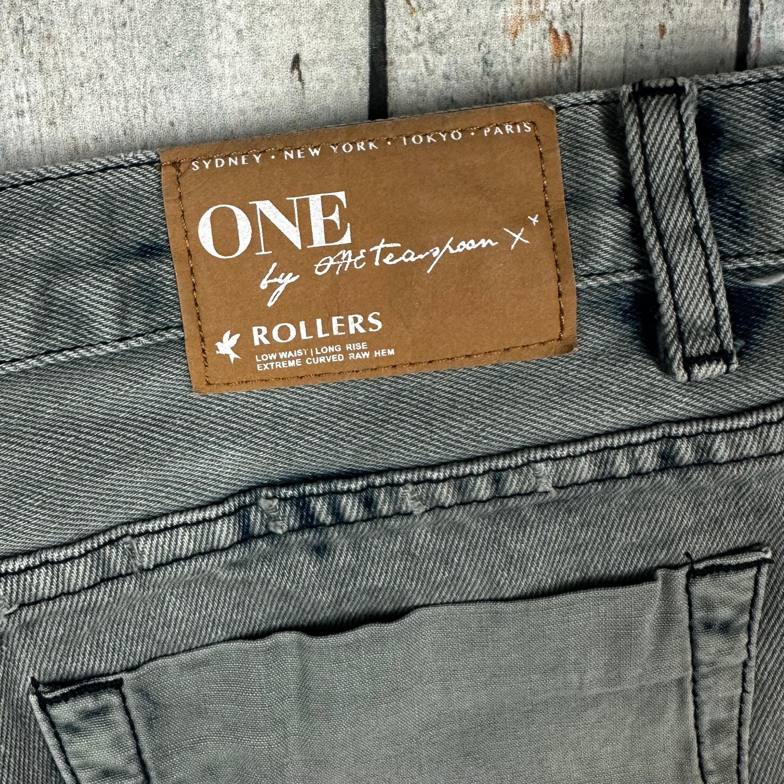One Teaspoon 'Rollers' Exposed Button Fly Denim Shorts - Size 27" — photo 3 of 6