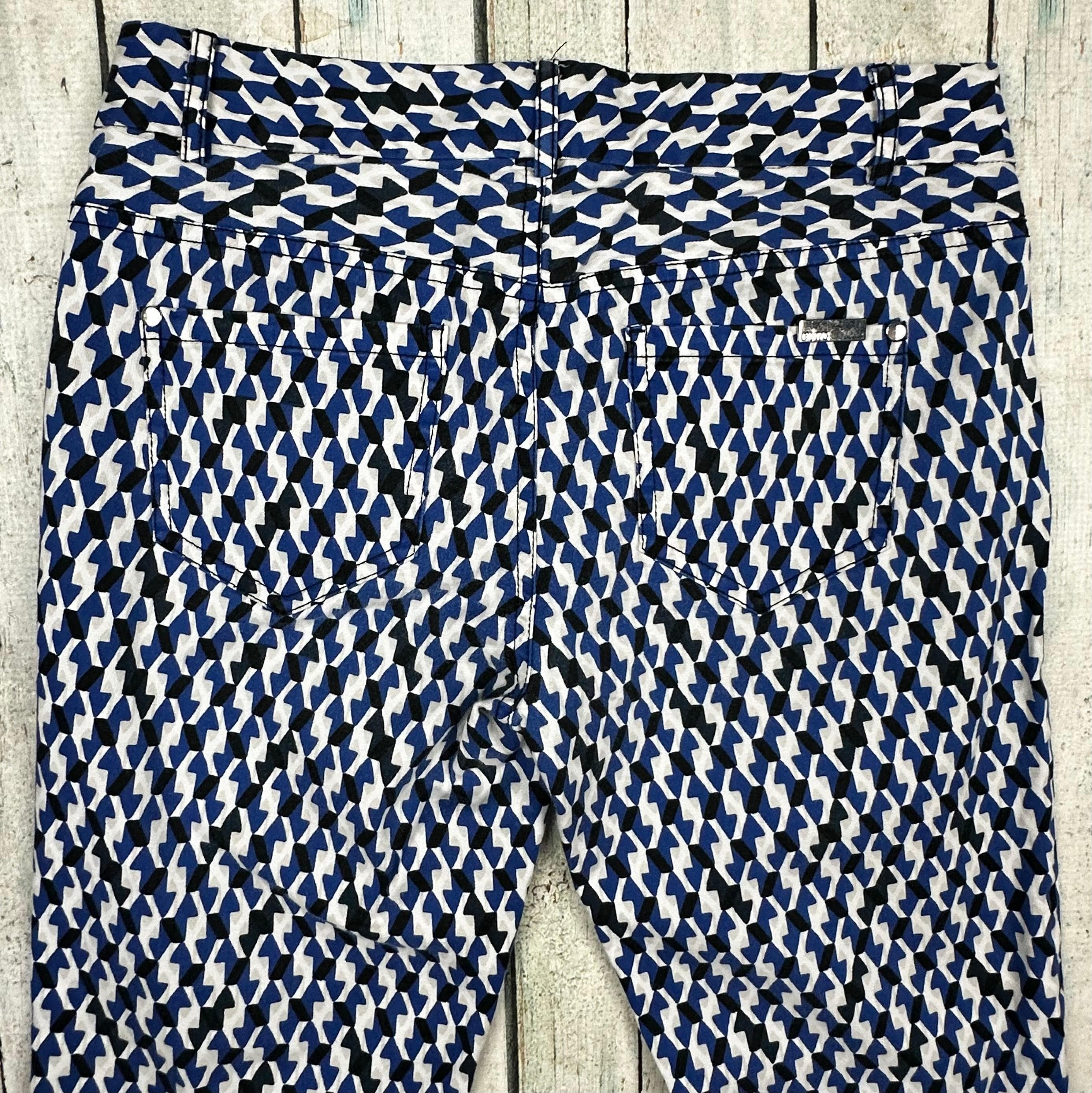 DKNY Retro Print Low Rise Slim Fit Jeans- Size 6/8 — photo 5 of 7