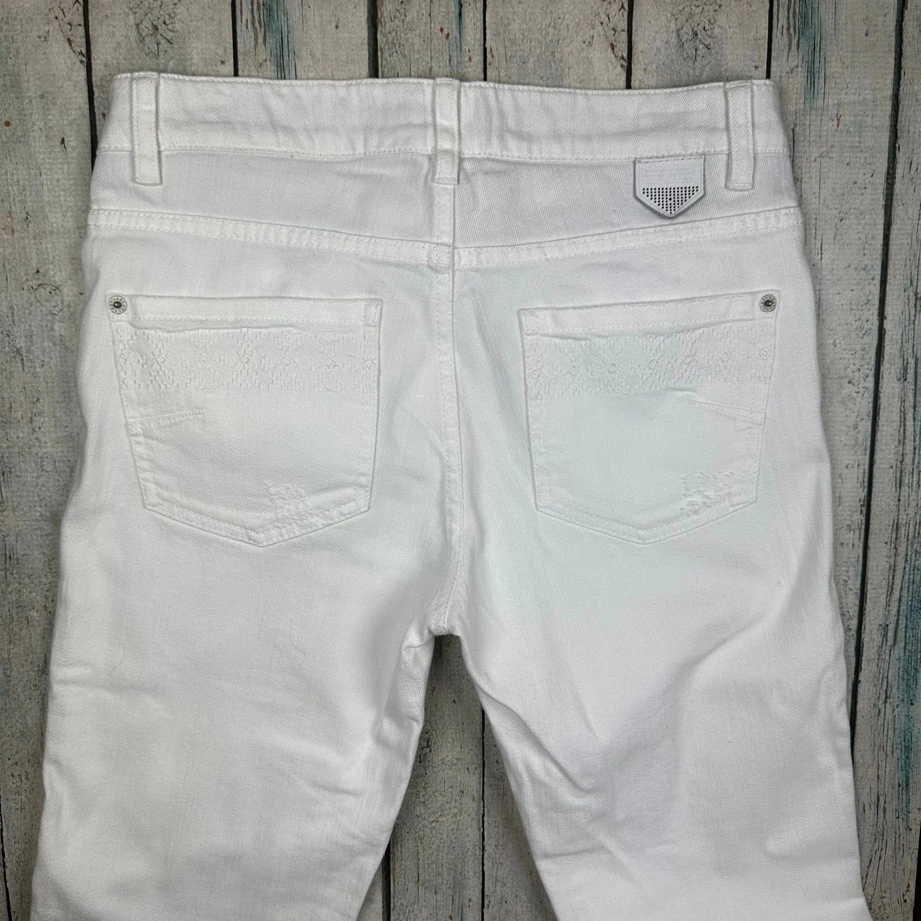 IKKS France Ladies White Slim Fit Jeans- Size 27 — photo 3 of 8
