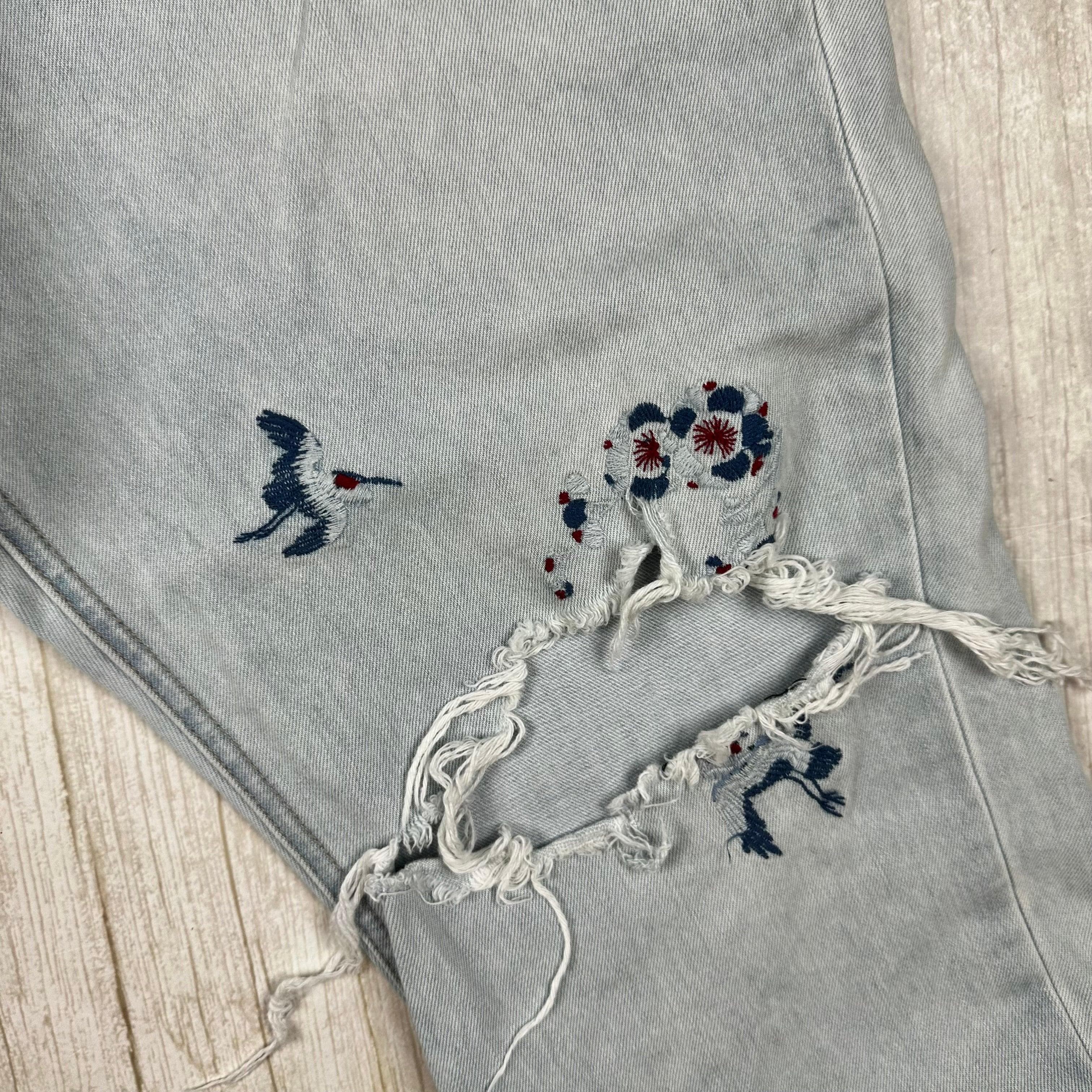 Lee Riders Light Ripped Embroidered 'Girlfriend Jean' - Size 14 — photo 7 of 10