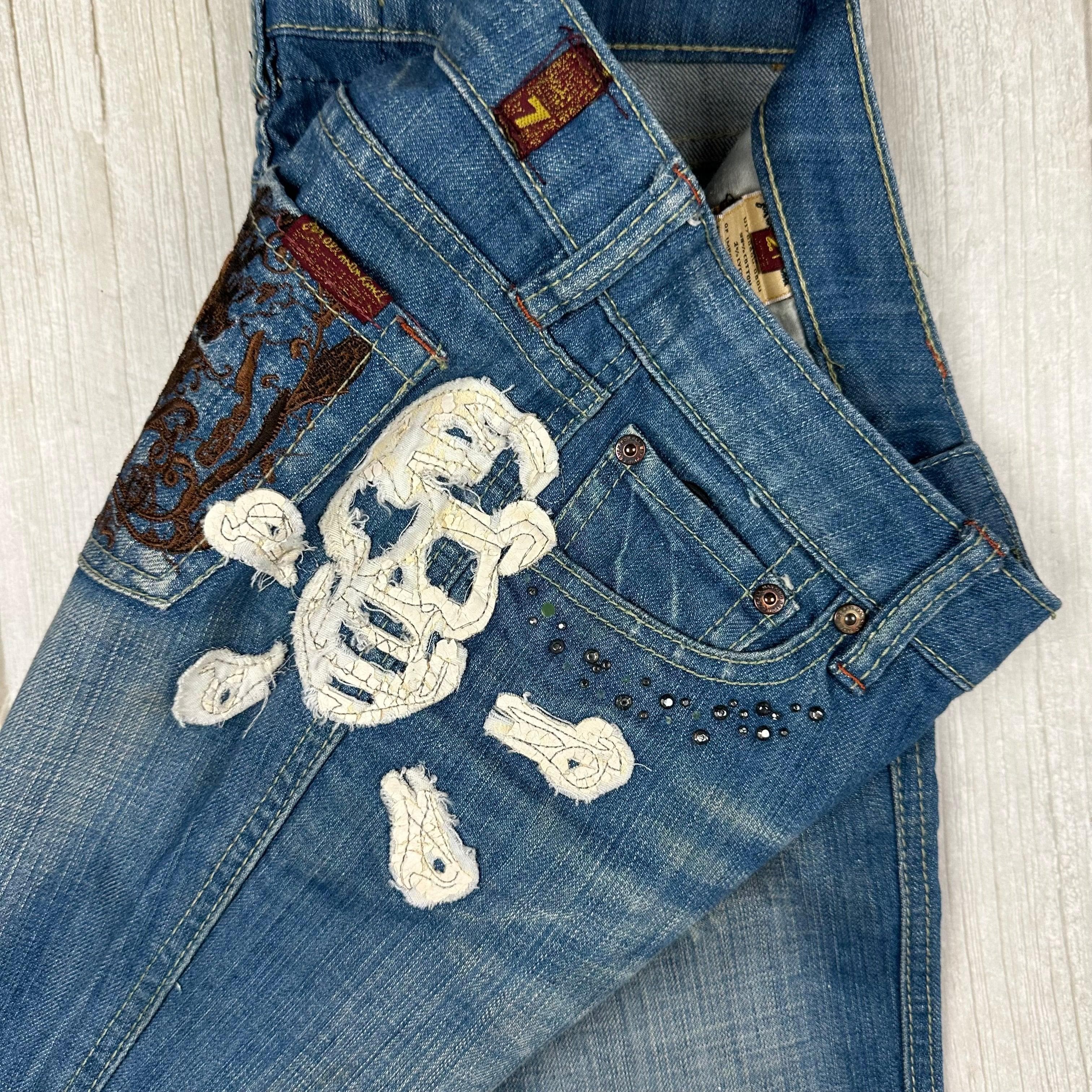 7 for all Mankind 'Skull' Low Rise Slim Straight Jeans Size- 27 — photo 4 of 7