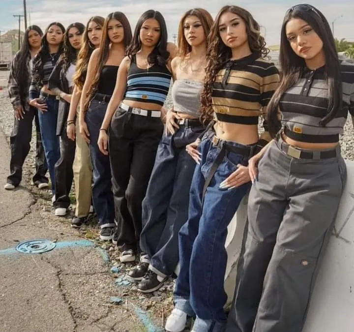 Chola aesthetic — This group image perfectly captures the Chola aesthetic with baggy pants, crop tops, and the overall attitude.