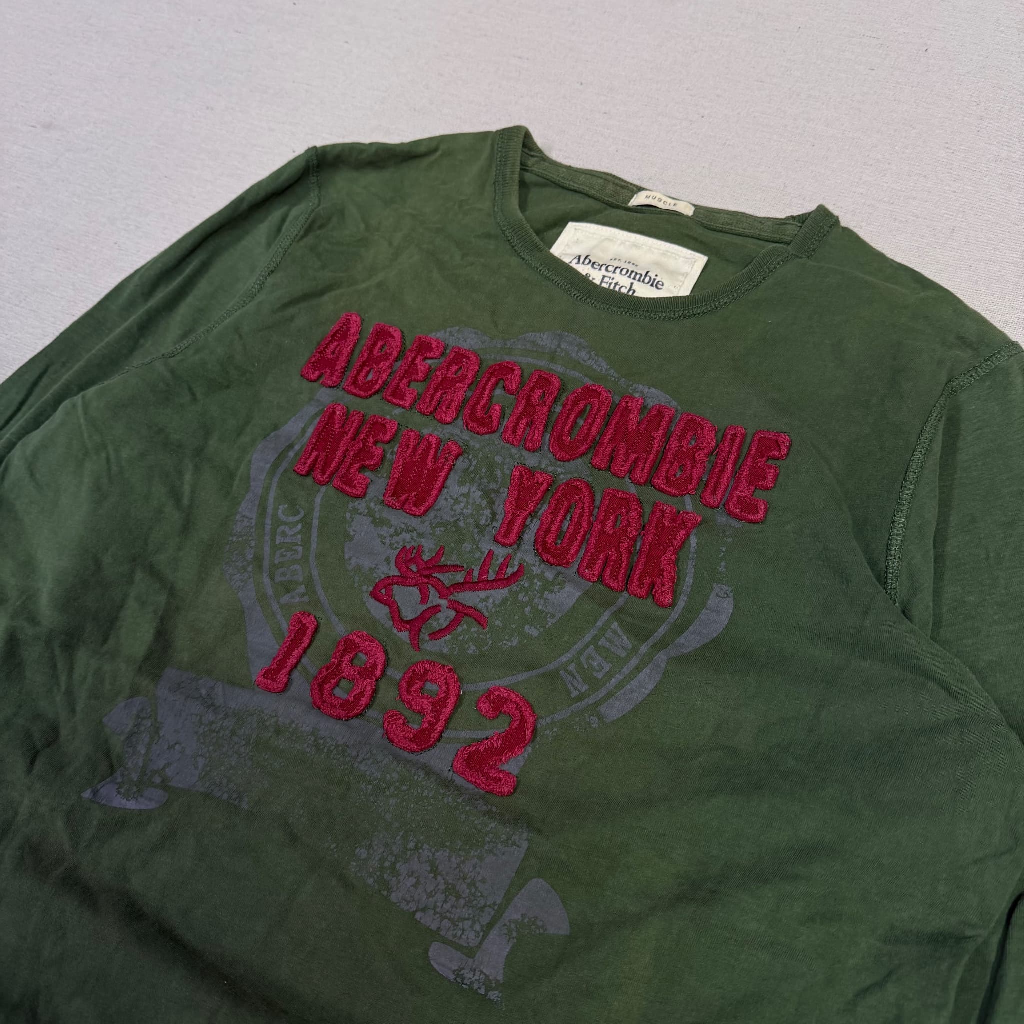 Abercrombie & Fitch Men's Long Sleeve Graphic T-Shirt Green XL — photo 2 of 8