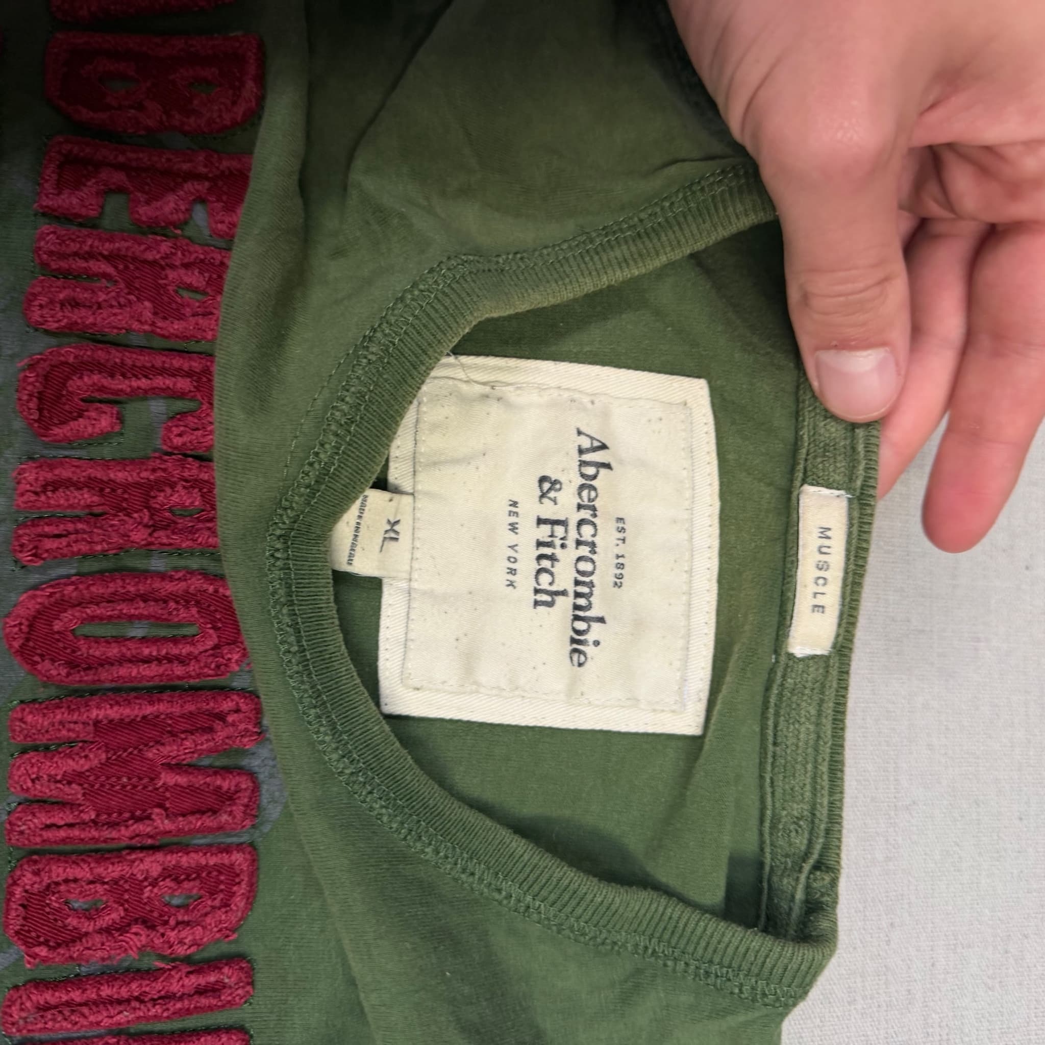 Abercrombie & Fitch Men's Long Sleeve Graphic T-Shirt Green XL — photo 3 of 8