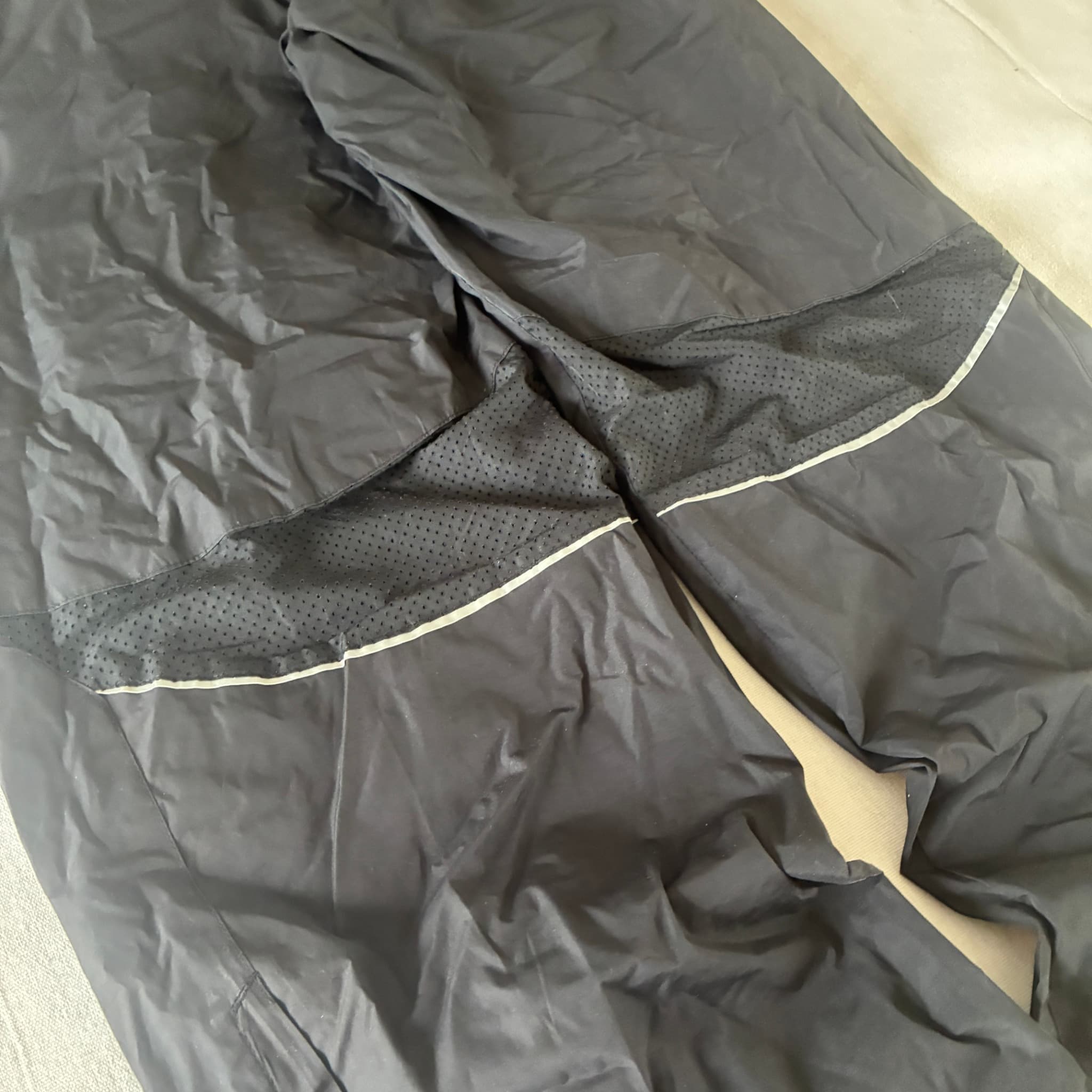 Adidas Men's Black Nylon Track Pants With Reflective Details Size XXL — photo 5 of 10