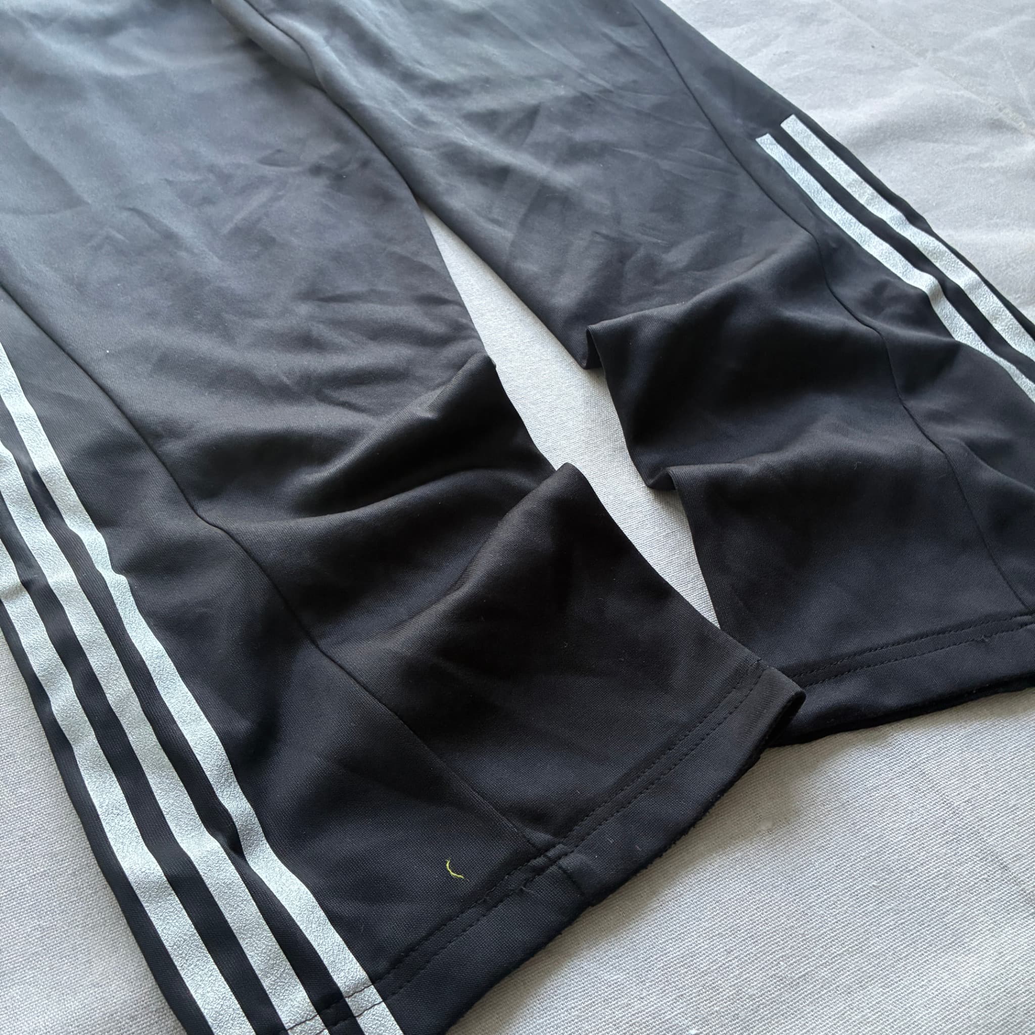 Adidas Men's Black Track Pants With Blue Pocket Accents Size M — photo 2 of 7