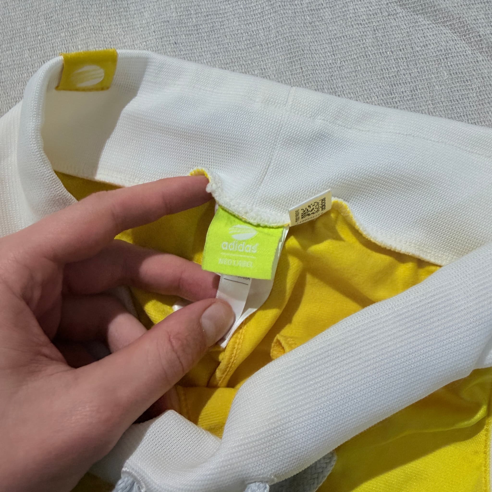 Adidas Neo Label Women's Yellow Track Pants Baggy Vintage 2000s Release Size S — photo 4 of 8
