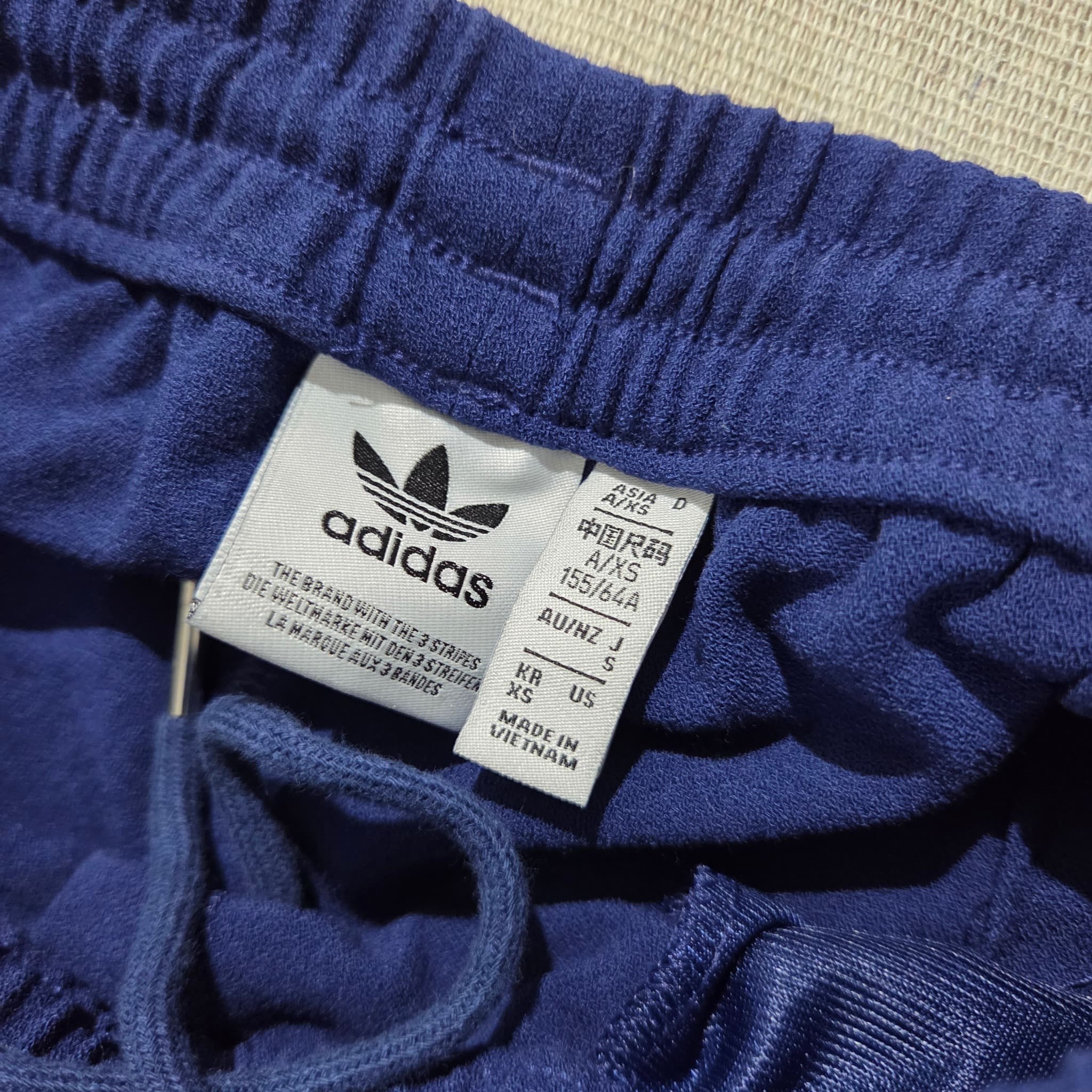 Adidas Originals Trefoil Wide Leg Track Pants — photo 5 of 11