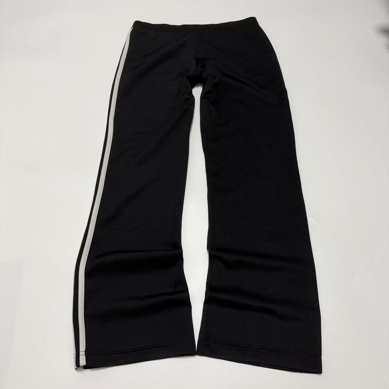 Adidas Women's Black 3-Stripe Flare Yoga Pants L — photo 2 of 10