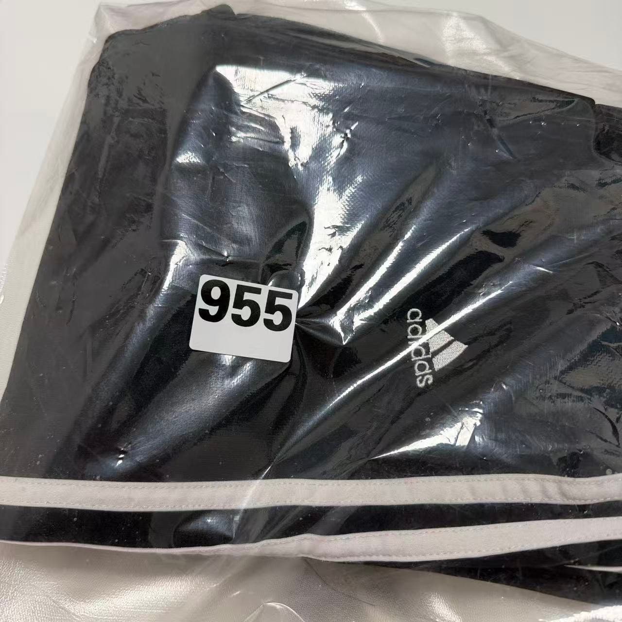 Adidas Women's Black 3-Stripe Flare Yoga Pants L — photo 10 of 10