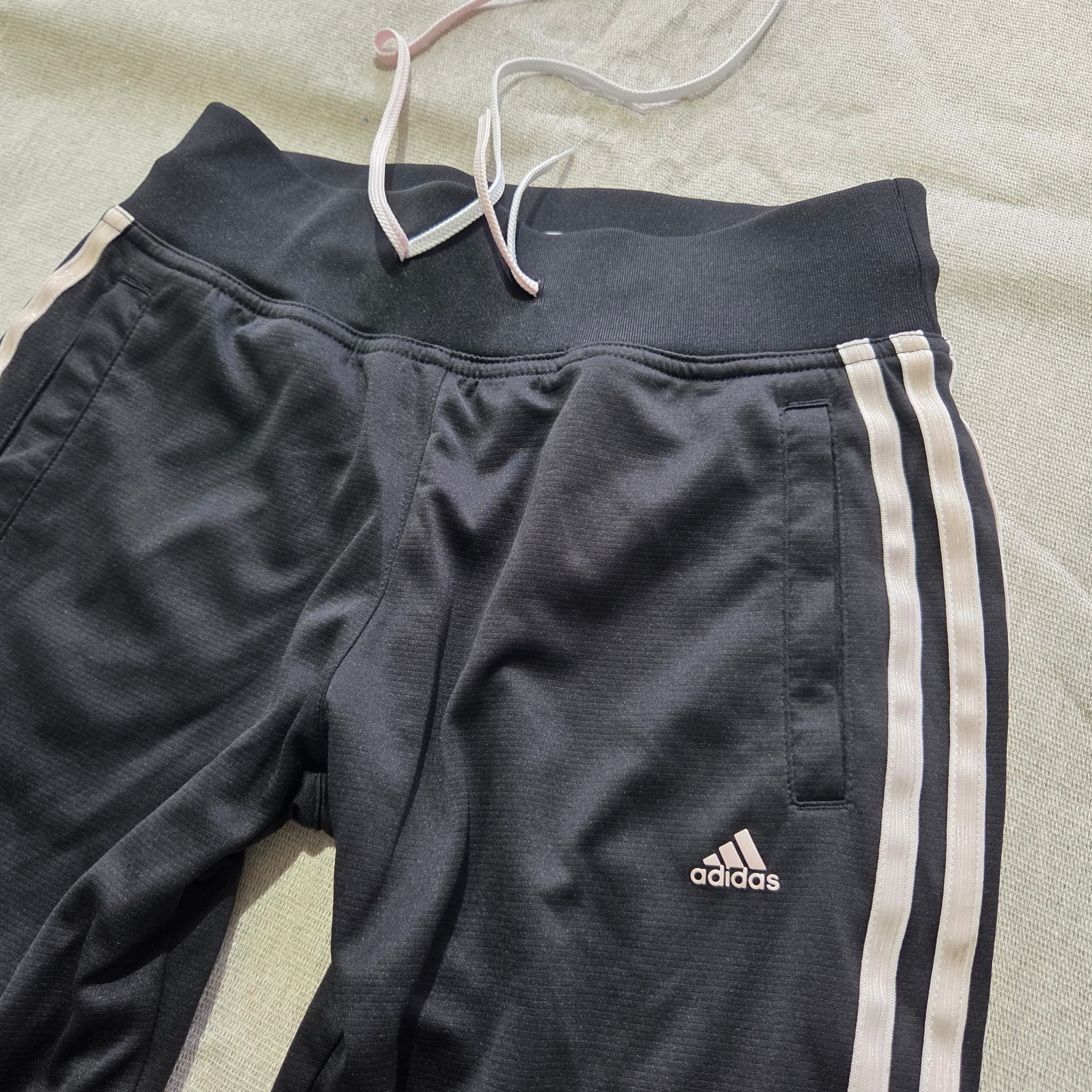 Adidas Women's Black Three-Stripe Wide Leg Track Pants Size M — photo 2 of 7