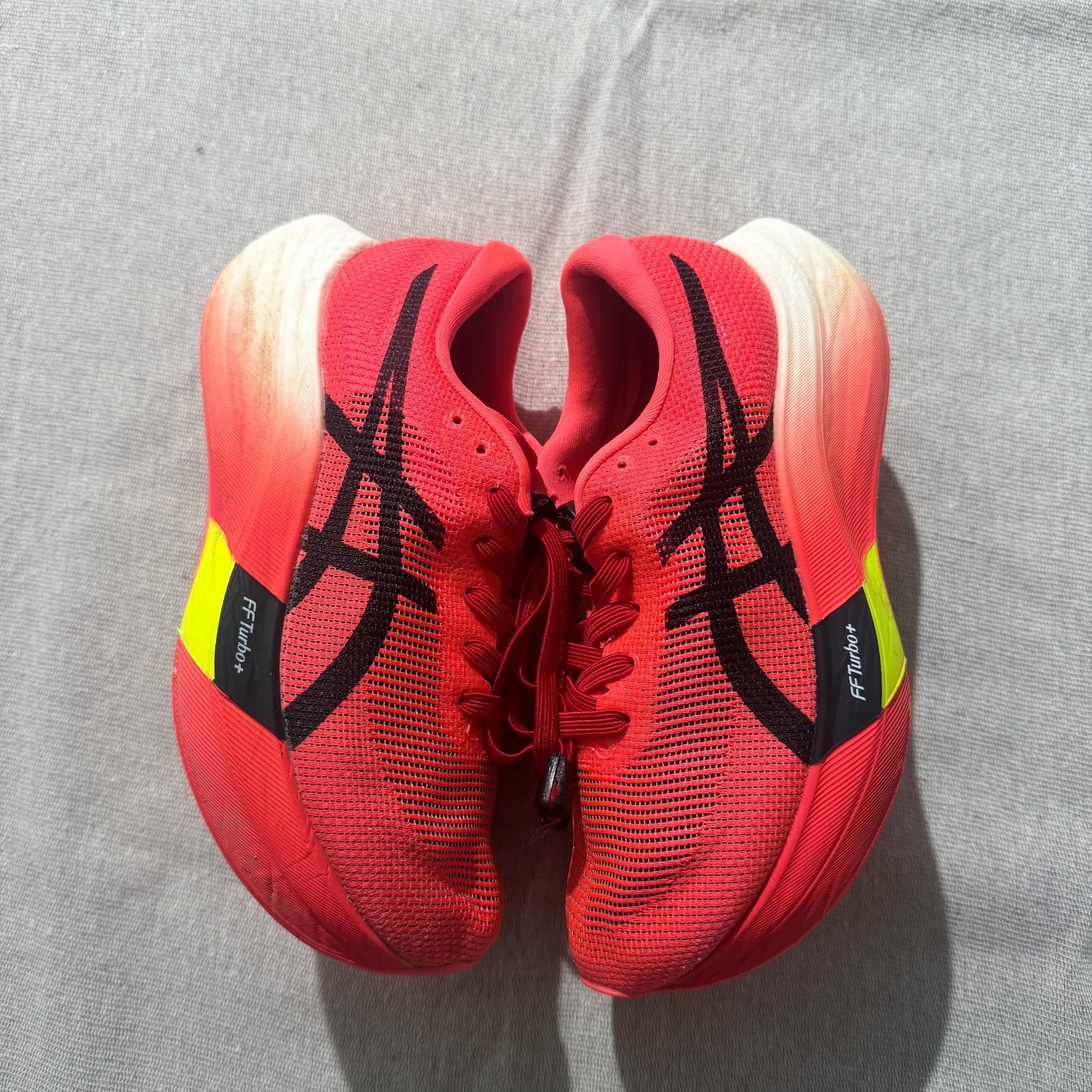 ASICS Metaspeed Sky Paris Running Shoes Red Black Size US 6 — photo 5 of 9