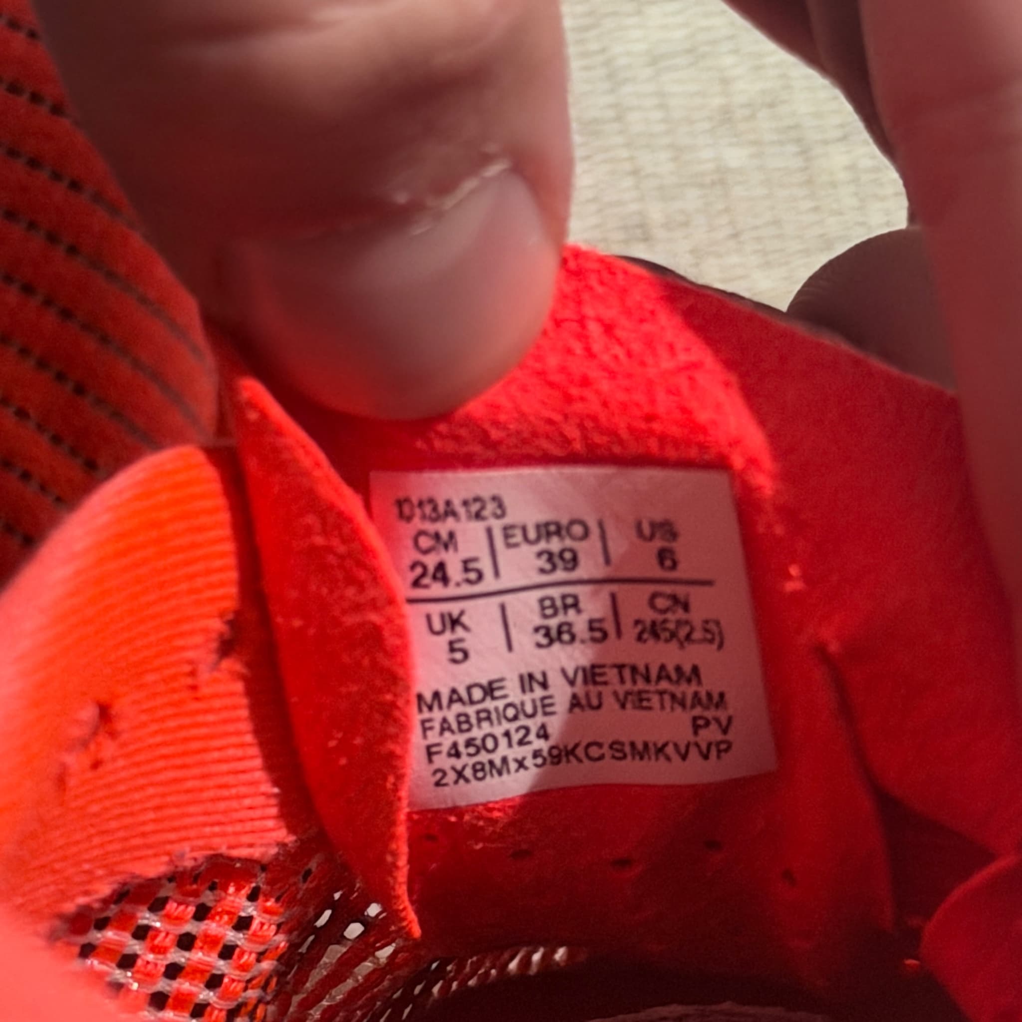ASICS Metaspeed Sky Paris Running Shoes Red Black Size US 6 — photo 7 of 9