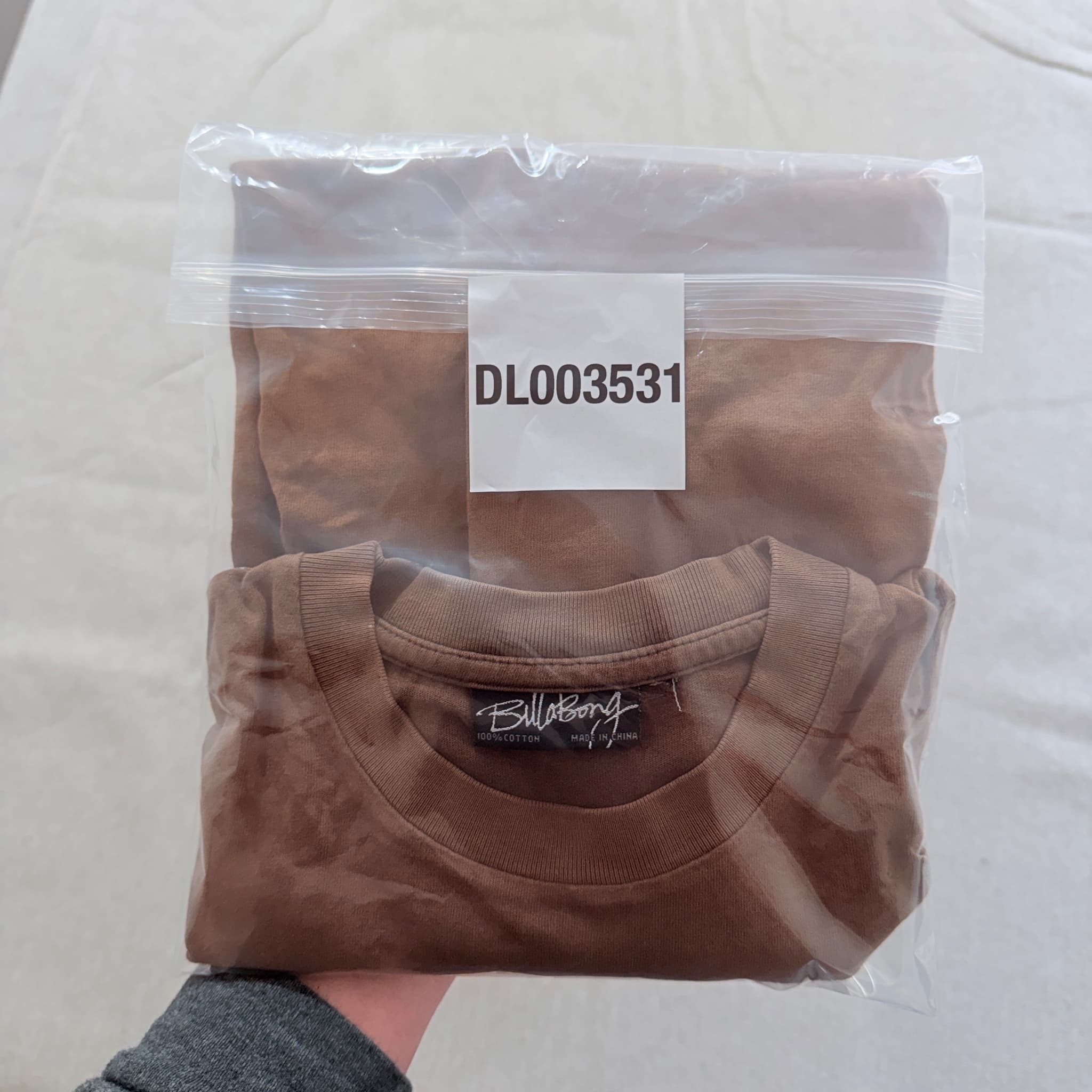Billabong Brown Graphic T-Shirt With Side Logo Print Size 16 — photo 9 of 9