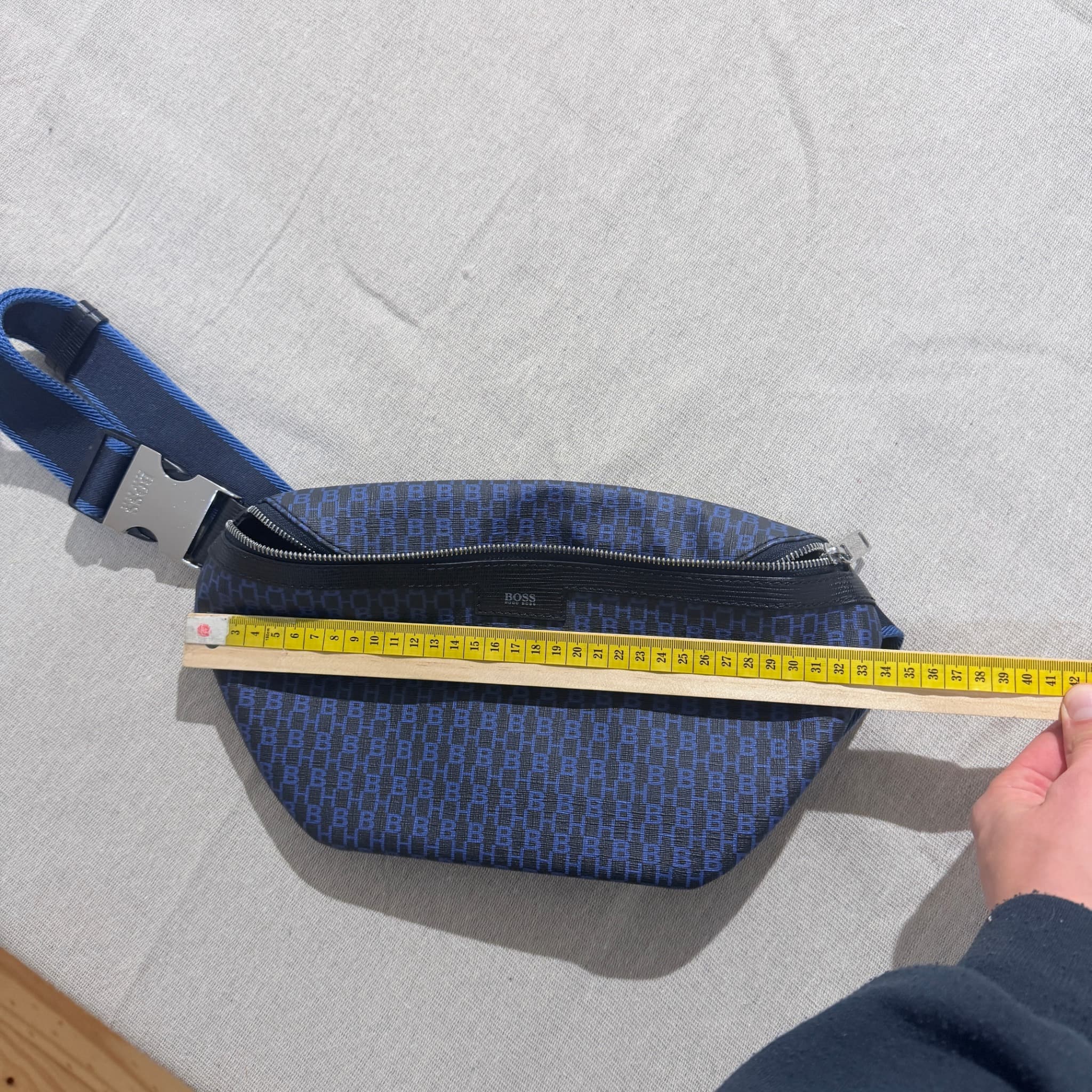 BOSS Hugo Boss Monogram Belt Bag Blue Black Crossbody Waist Pack — photo 8 of 10