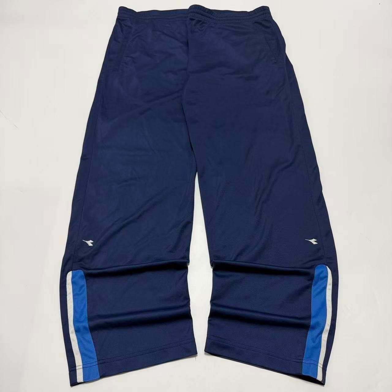 Diadora Men's Navy Blue Track Pants With Side Stripe Size XL — photo 1 of 11