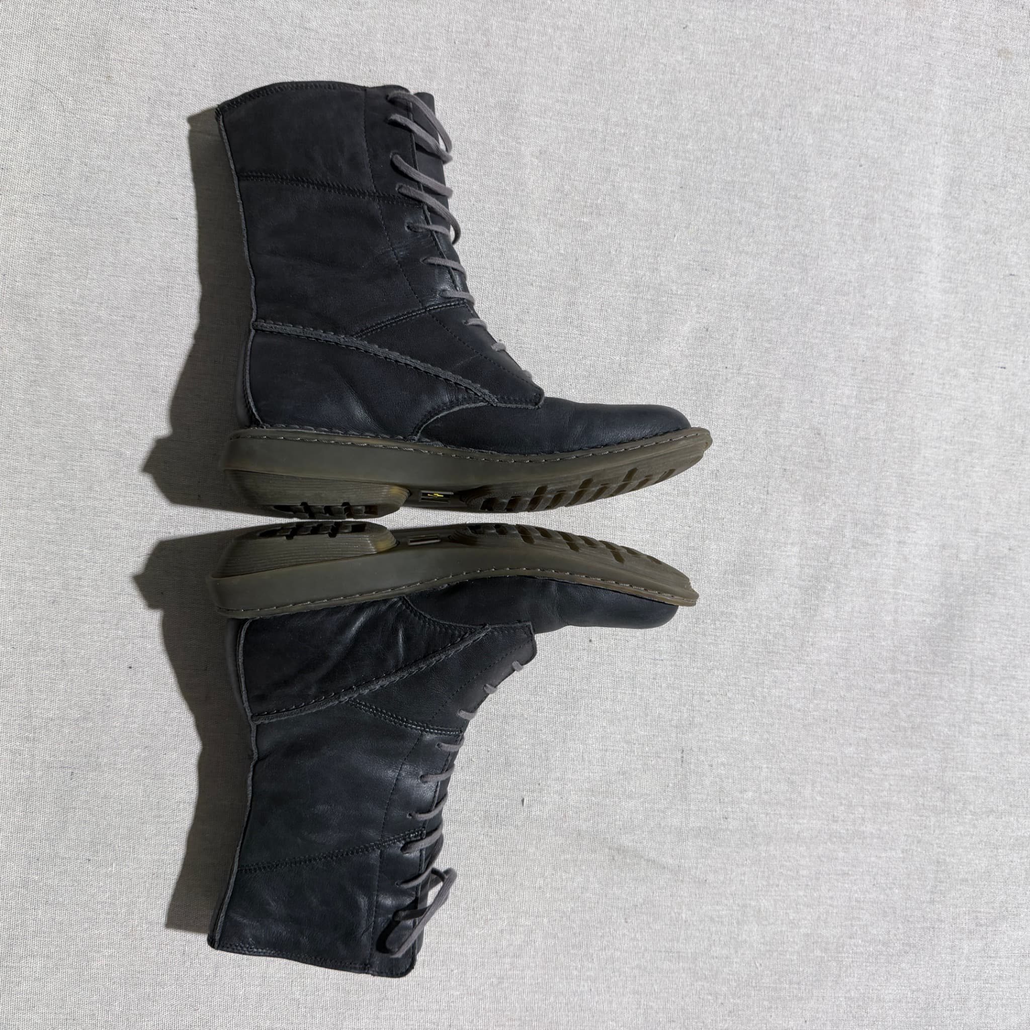 Dr. Martens Kezia Black Leather Lace-Up Boots Size UK 5 / US 7 — photo 6 of 7
