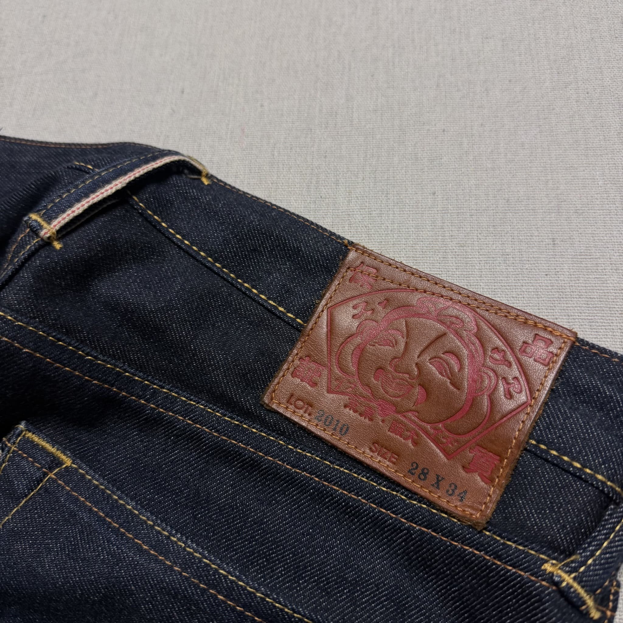 Evisu Raw Denim Selvedge Jeans With Multi-Patch Back Pockets Size 28x34 — photo 5 of 8