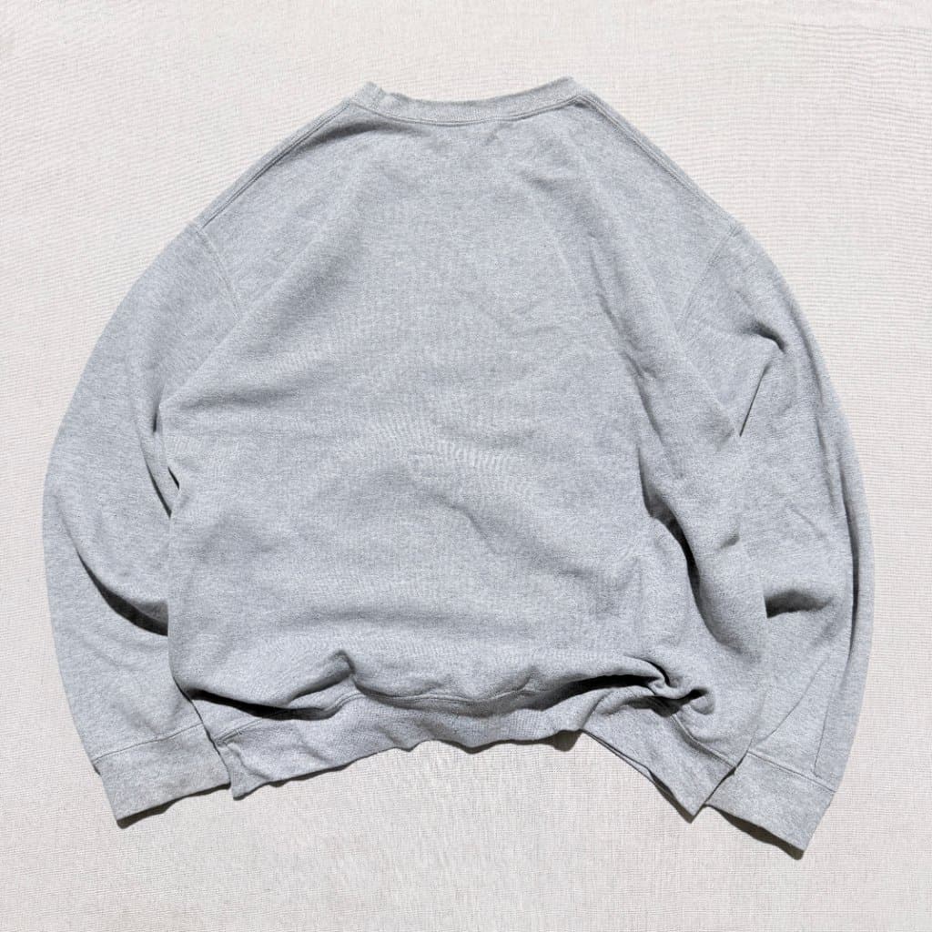 Gildan The Office Schrute Farms Bed & Breakfast Grey Sweatshirt Size L — photo 6 of 6