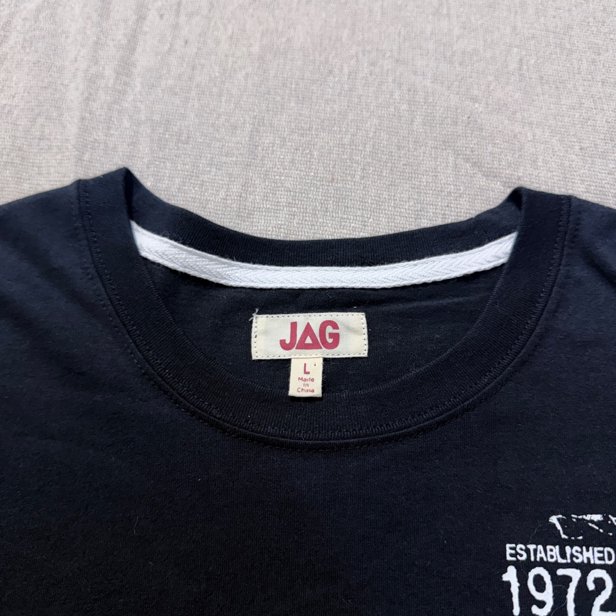 JAG Established 1972 Graphic T-Shirt Black Men's Size L — photo 3 of 5