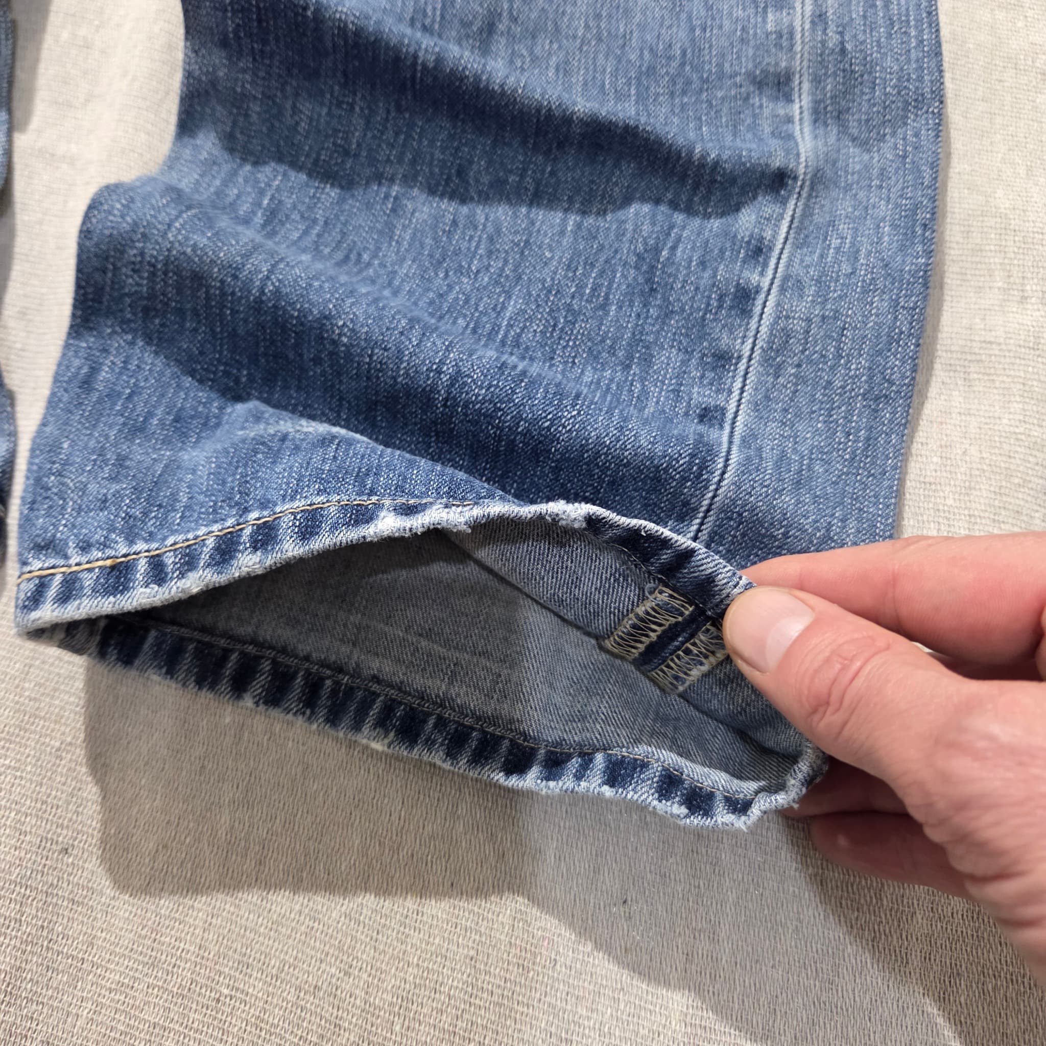 Levi's Men's Distressed Blue Denim Jeans — photo 3 of 9