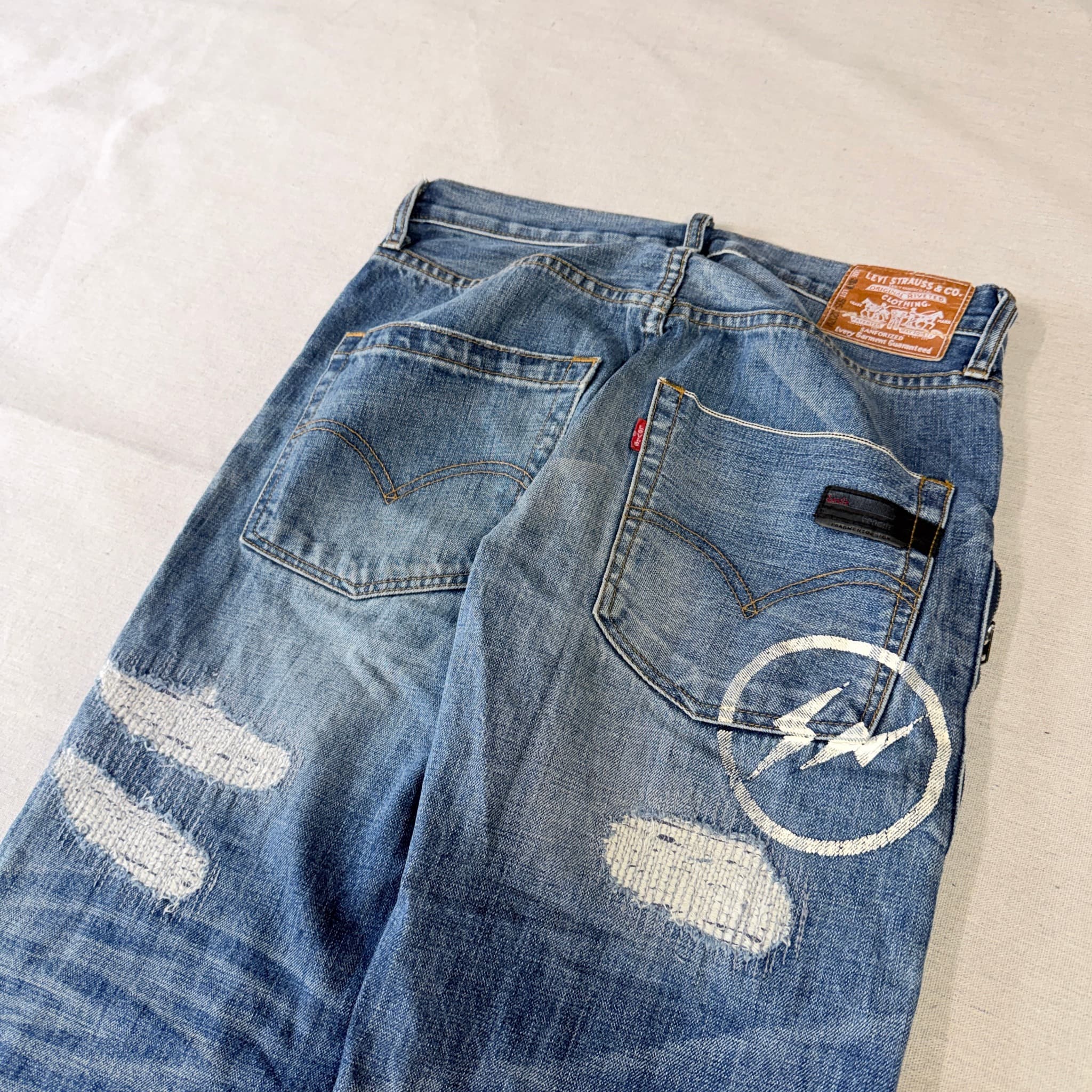 Levi Strauss x Fenom Fragment Design Distressed Acid Wash Jeans Size 30 — photo 8 of 11