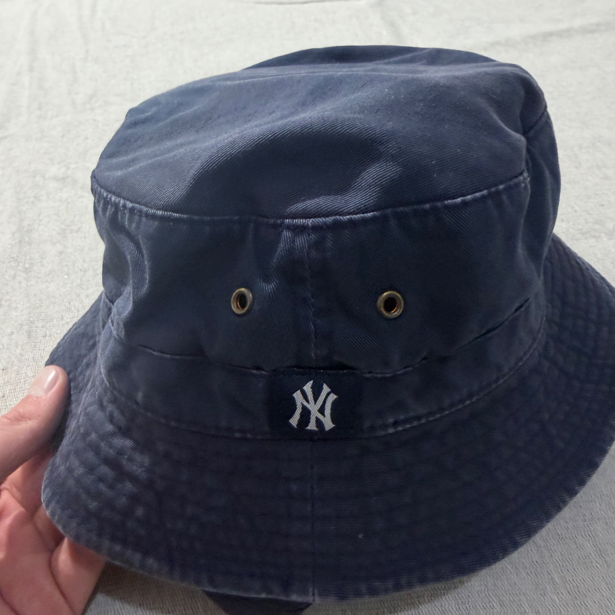 Logo Athletic New York Yankees Bucket Hat Navy Blue L/XL — photo 3 of 6