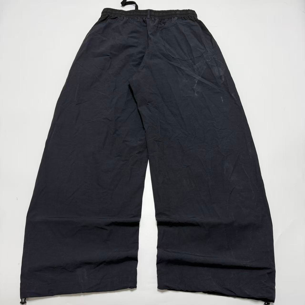 Madina Nylon Baggy Vintage 2000s Release Pants — photo 2 of 5