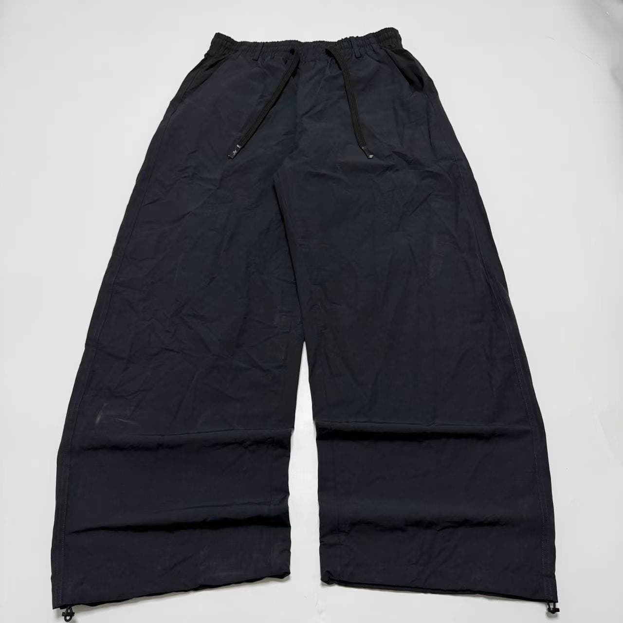 Madina Nylon Baggy Vintage 2000s Release Pants — photo 1 of 5