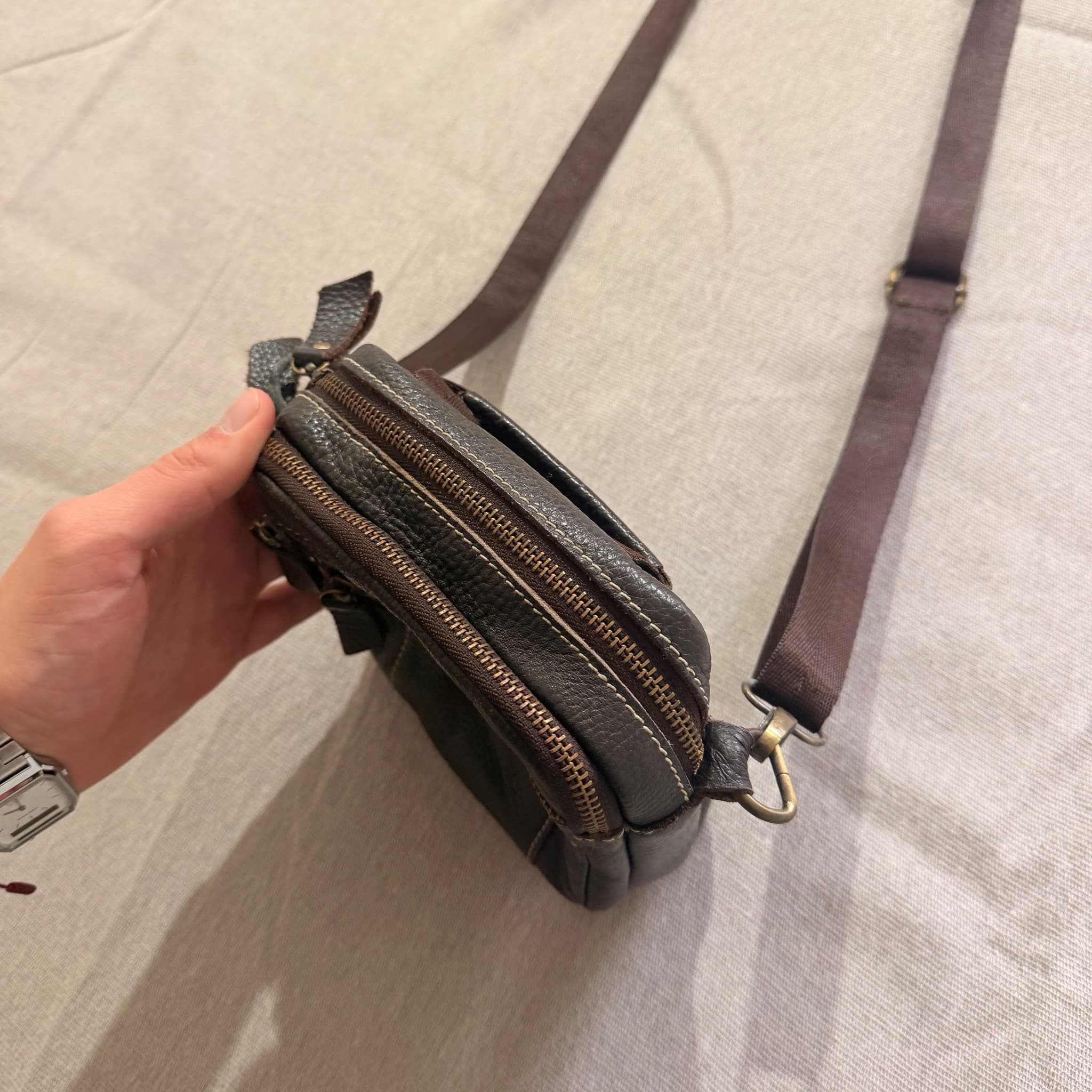Men's Brown Leather Crossbody Messenger Bag Adjustable Strap — photo 3 of 7