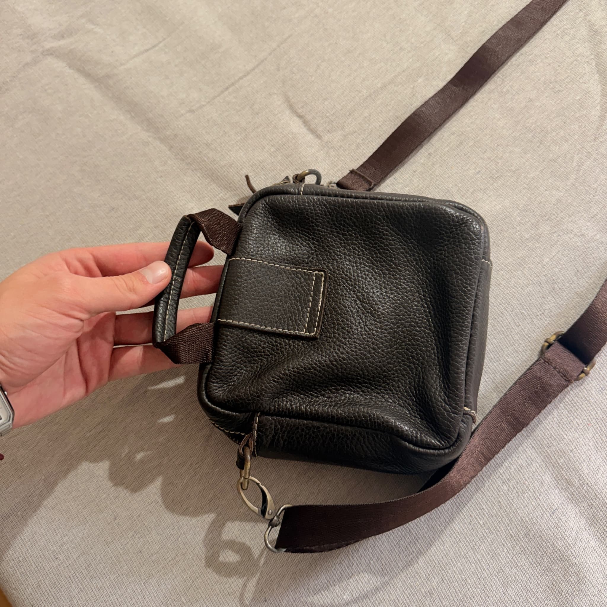 Men's Brown Leather Crossbody Messenger Bag Adjustable Strap — photo 4 of 7