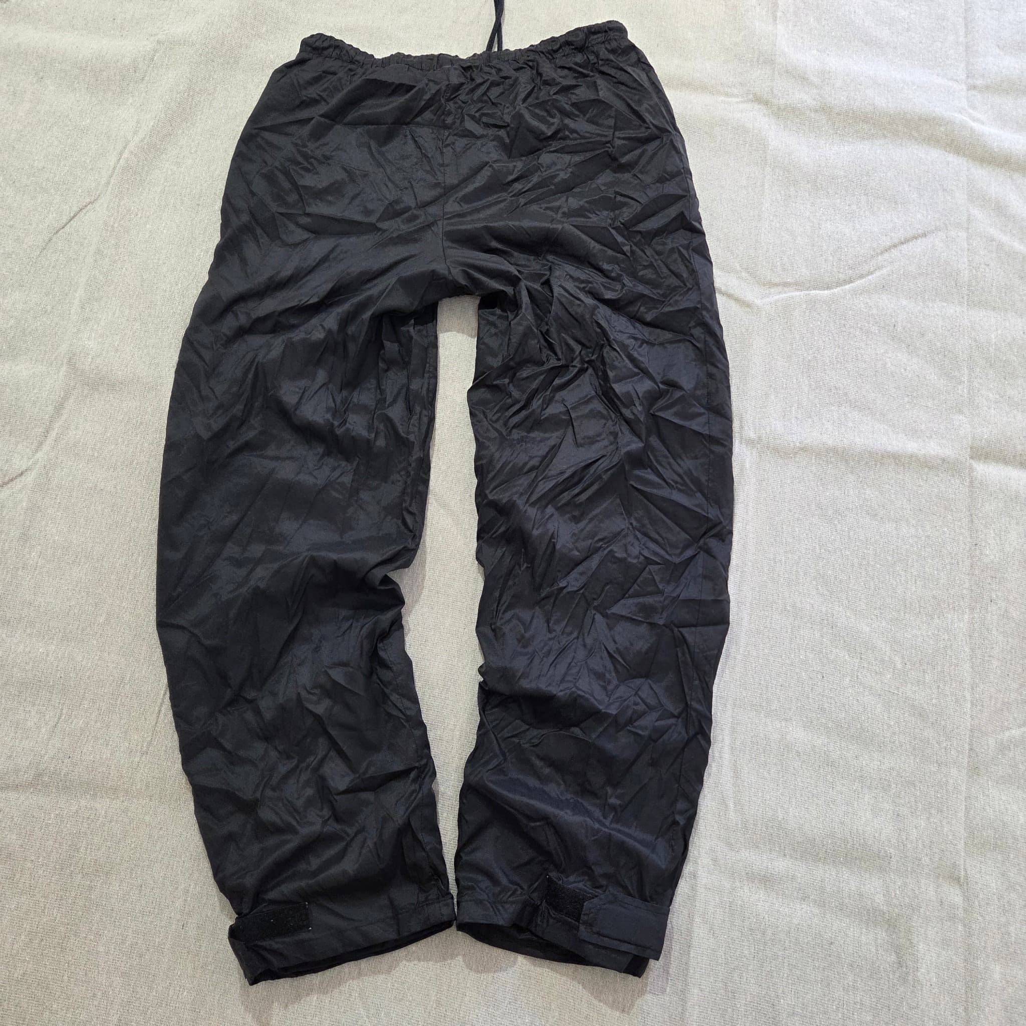 Nike ACG Vintage Nylon Track Pants Black Baggy 2000s Release Size M — photo 4 of 5