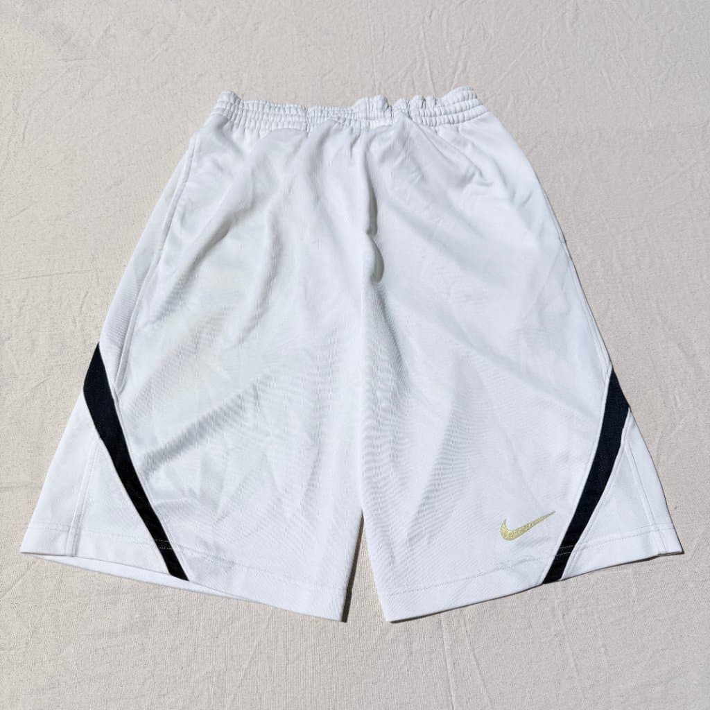 Nike Dri-FIT Basketball Shorts White With Black Side Panels