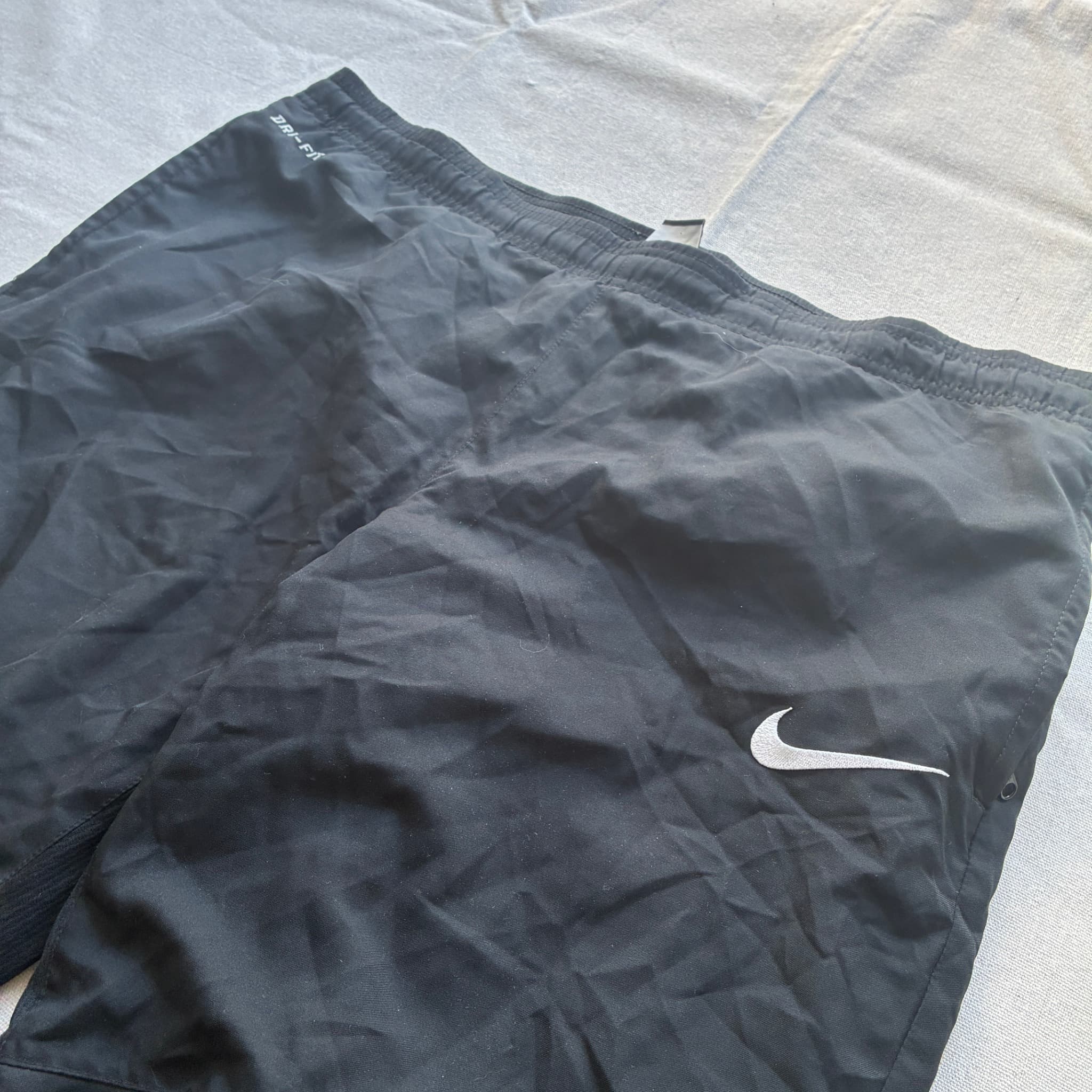 Nike Dri-FIT Men's Training Pants Black Grey Side Panels Size Large — photo 3 of 11