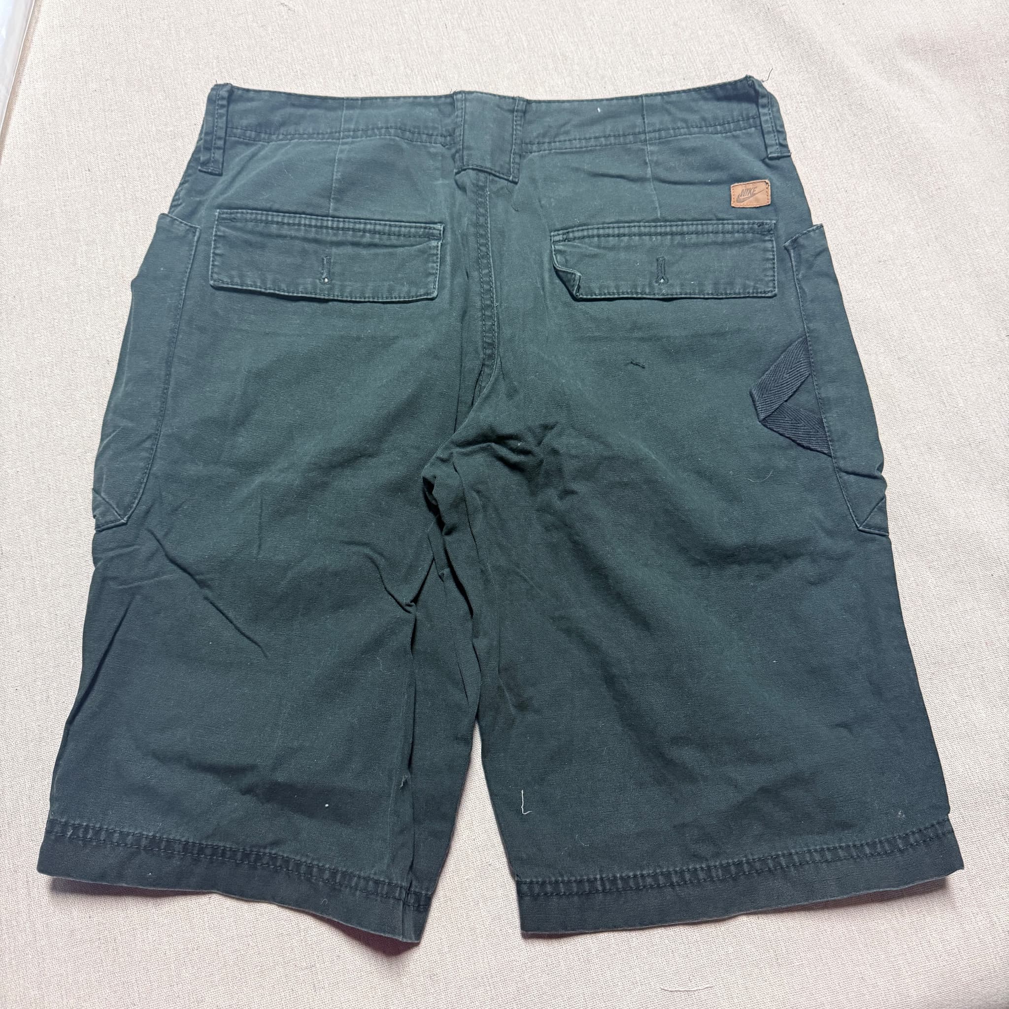 Nike Sportswear Men's Utility Cargo Shorts Dark Green Size 29 — photo 5 of 7